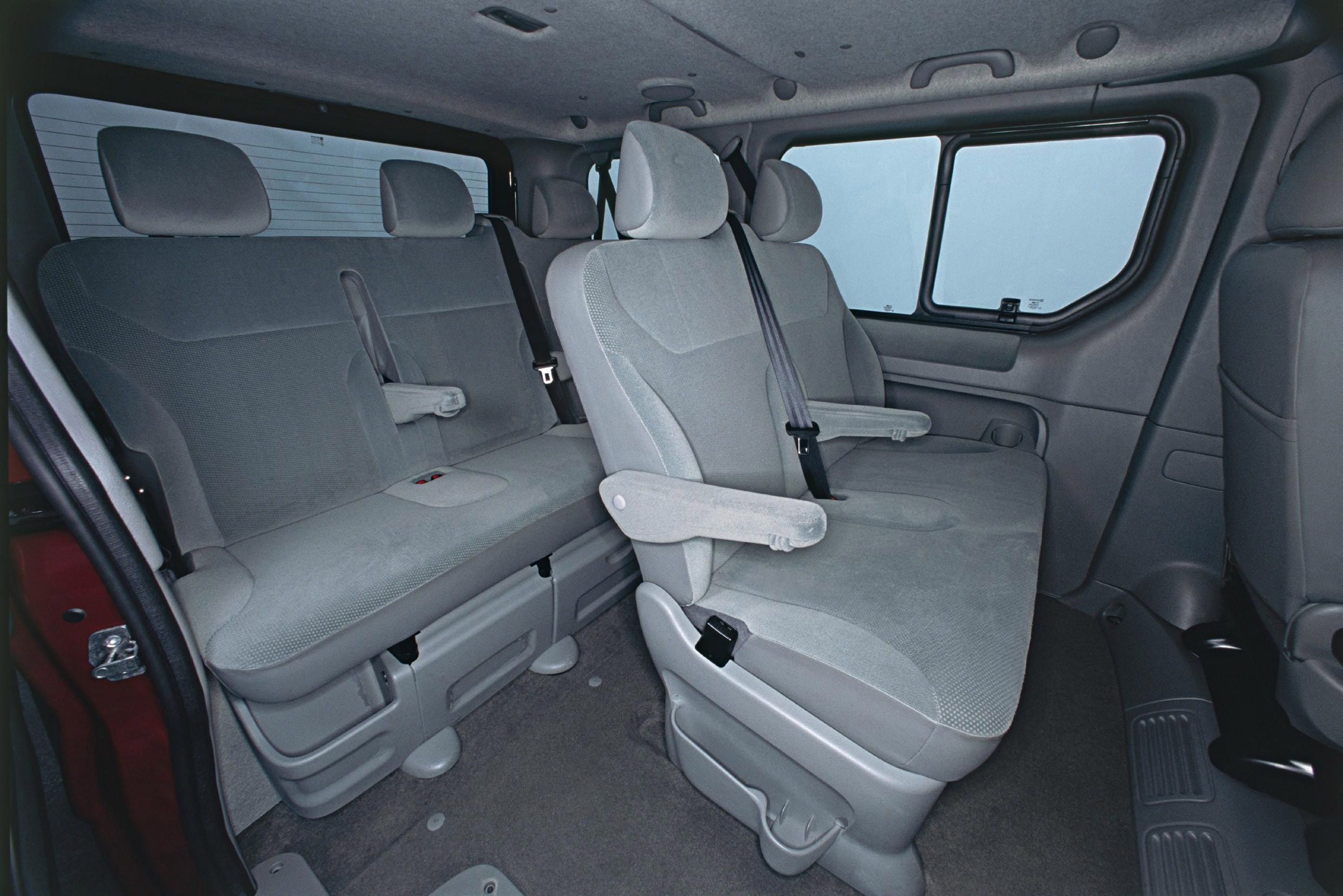 Opel Vivaro photo #22