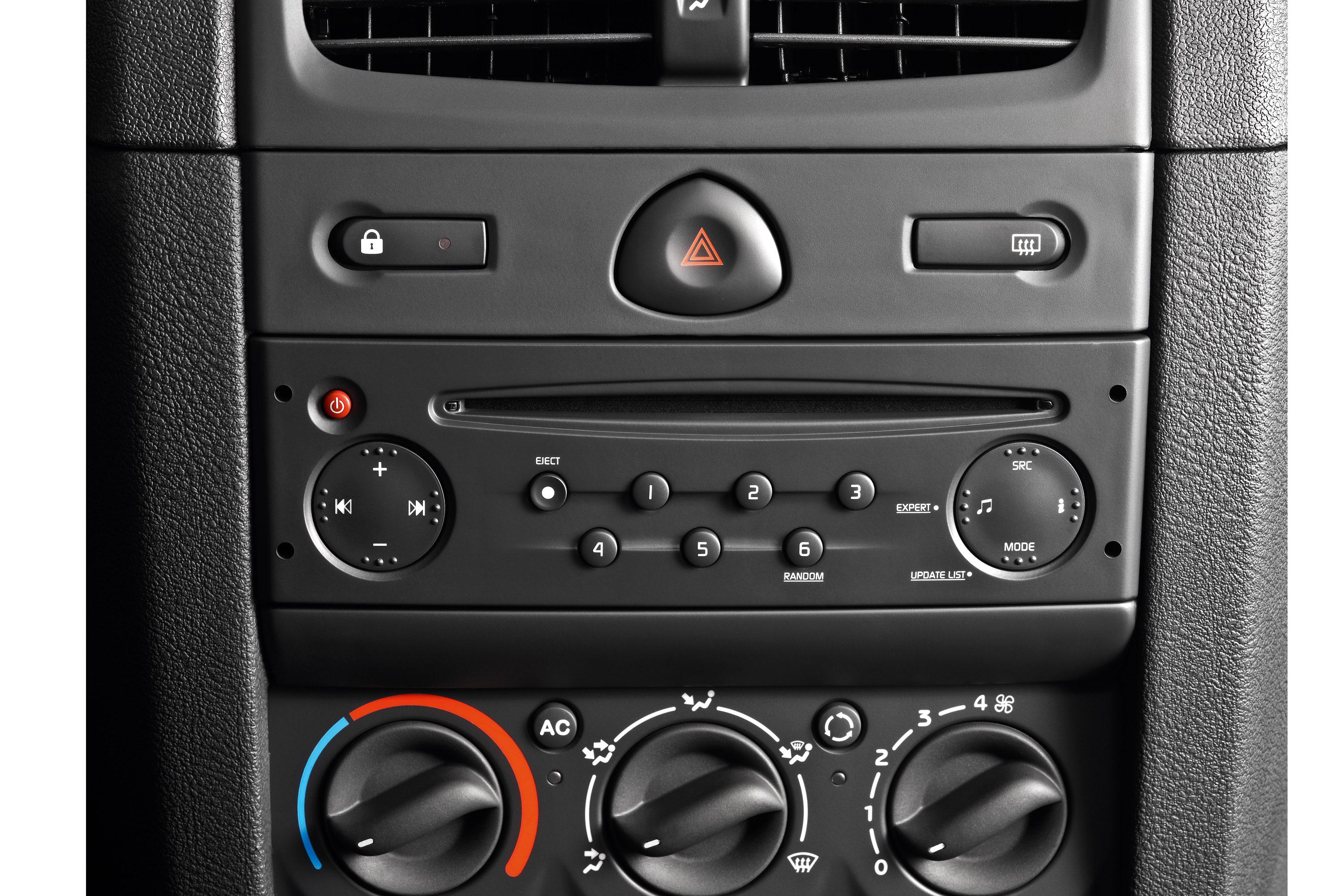 Renault Clio Campus photo #15