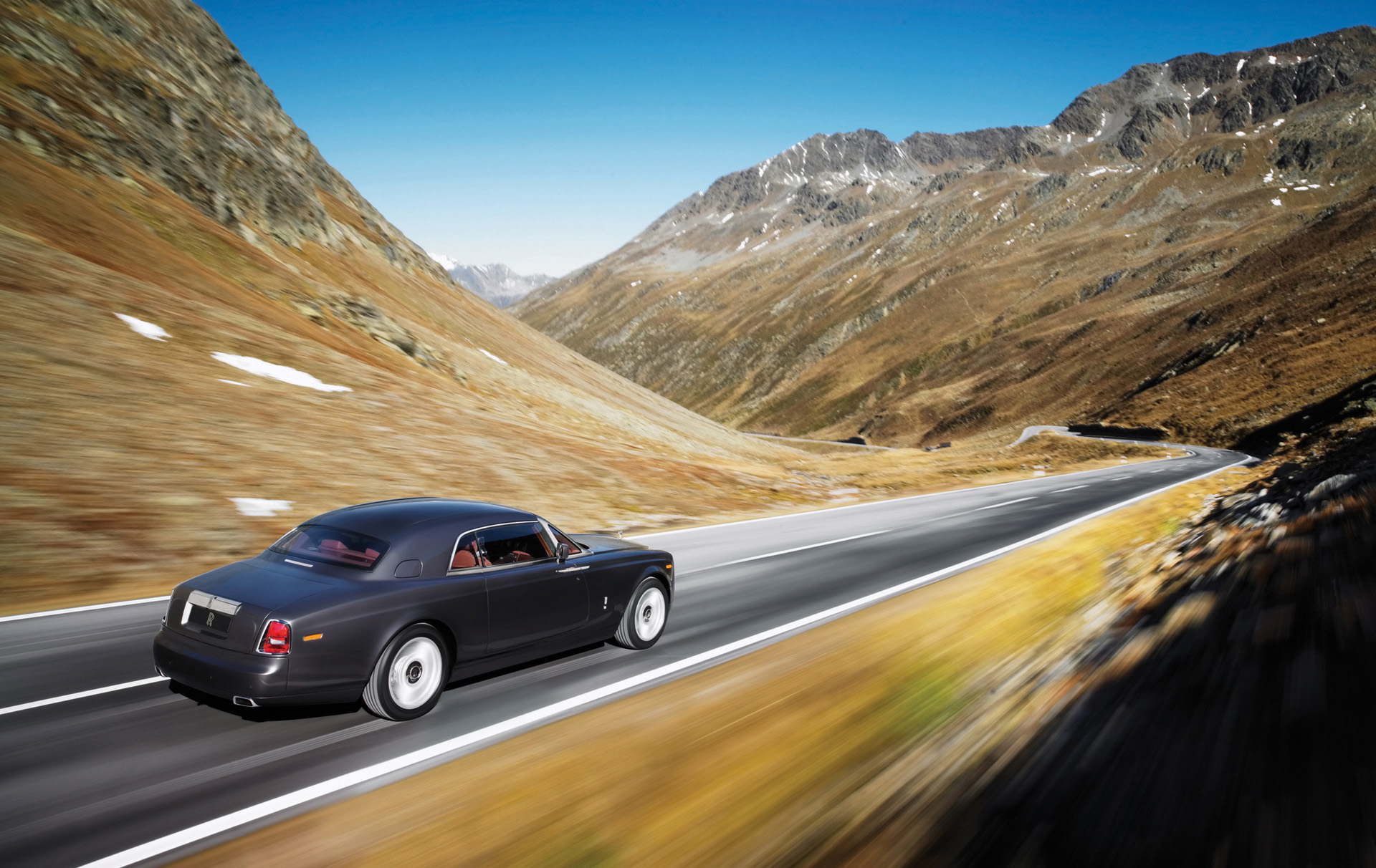 Rolls-Royce Phantom Coupe photo #27
