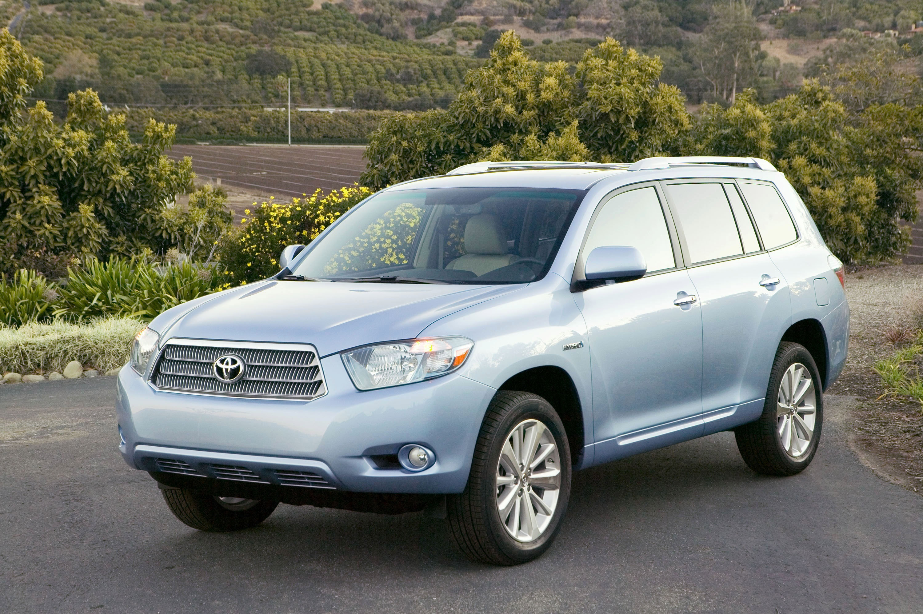 Toyota Highlander Hybrid photo #1