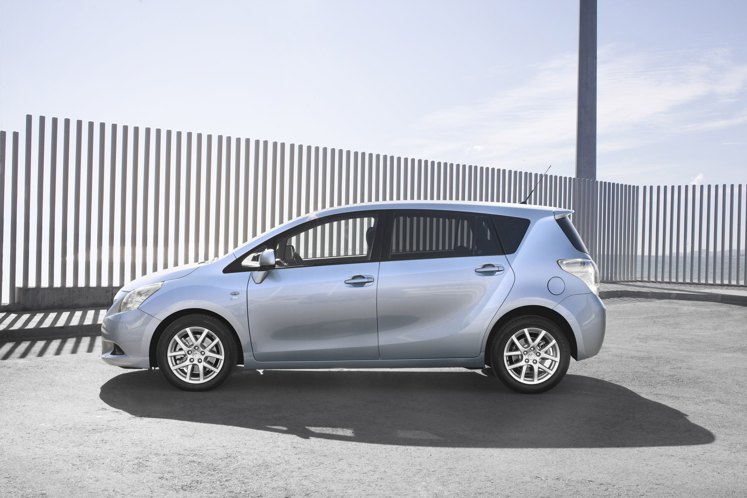 Toyota Verso photo #20