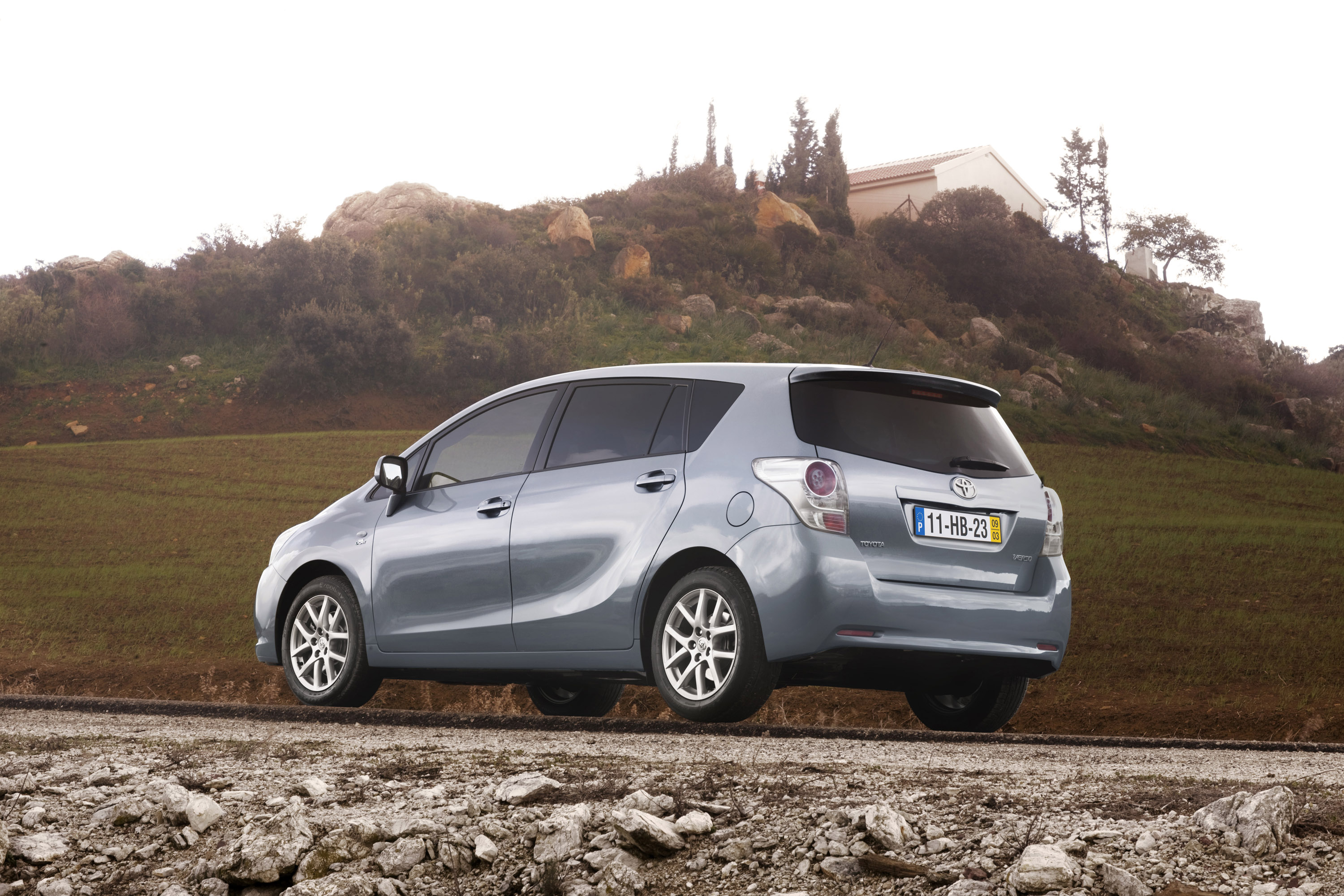 Toyota Verso photo #41