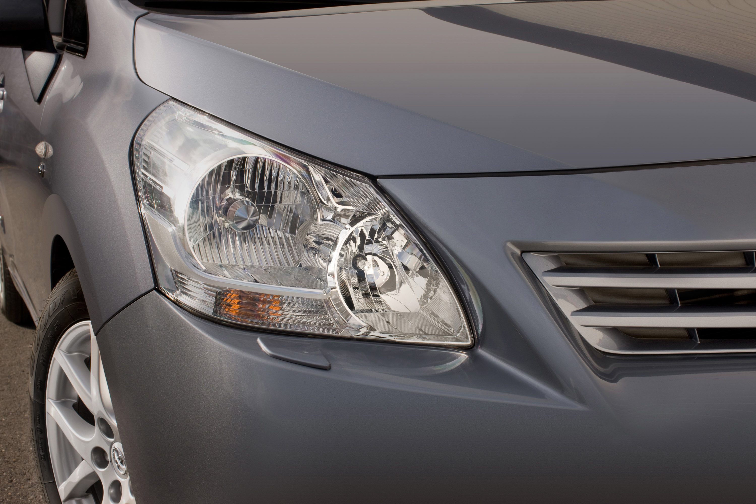 Toyota Verso photo #52