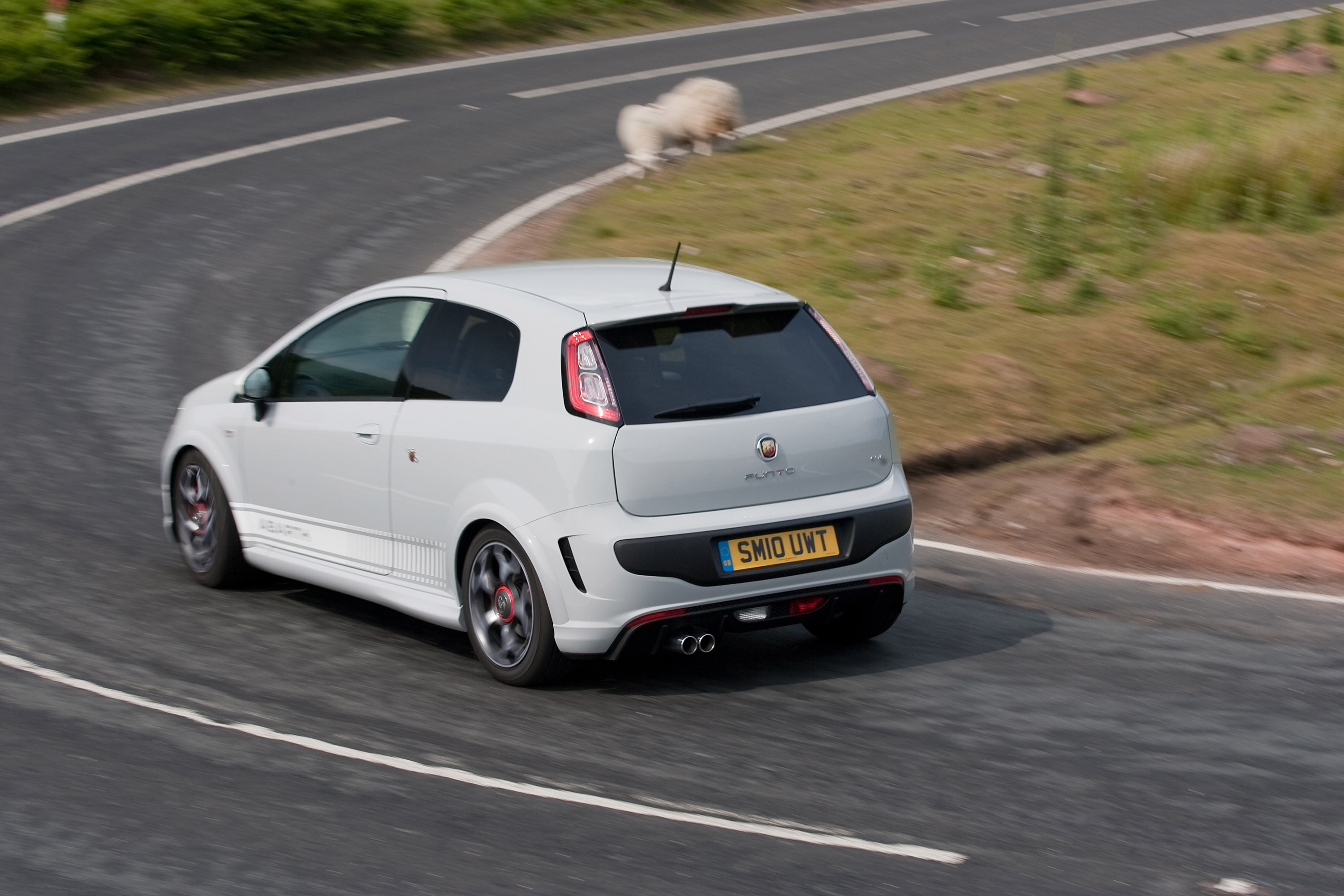 Abarth Punto Evo photo #25