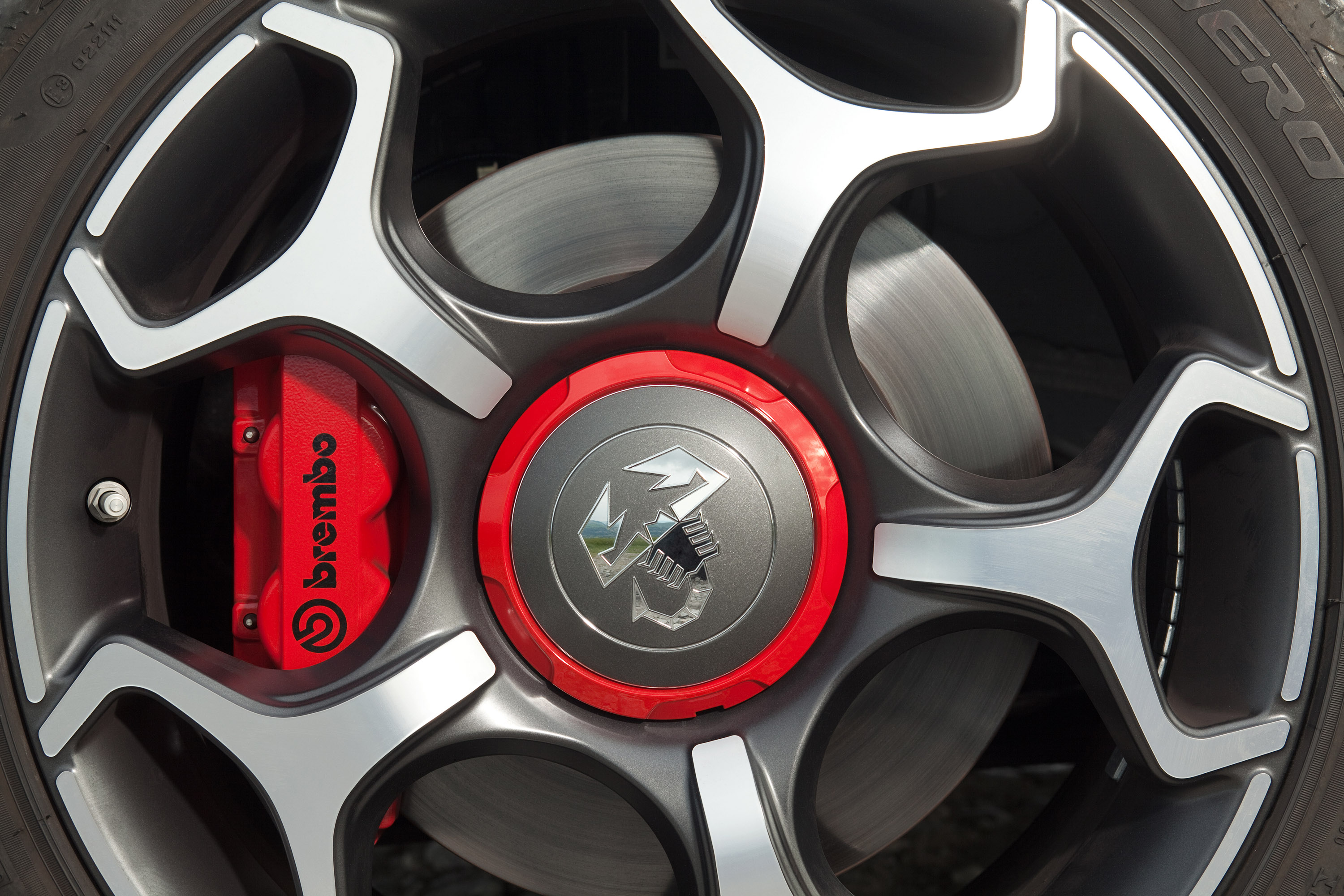 Abarth Punto Evo photo #31