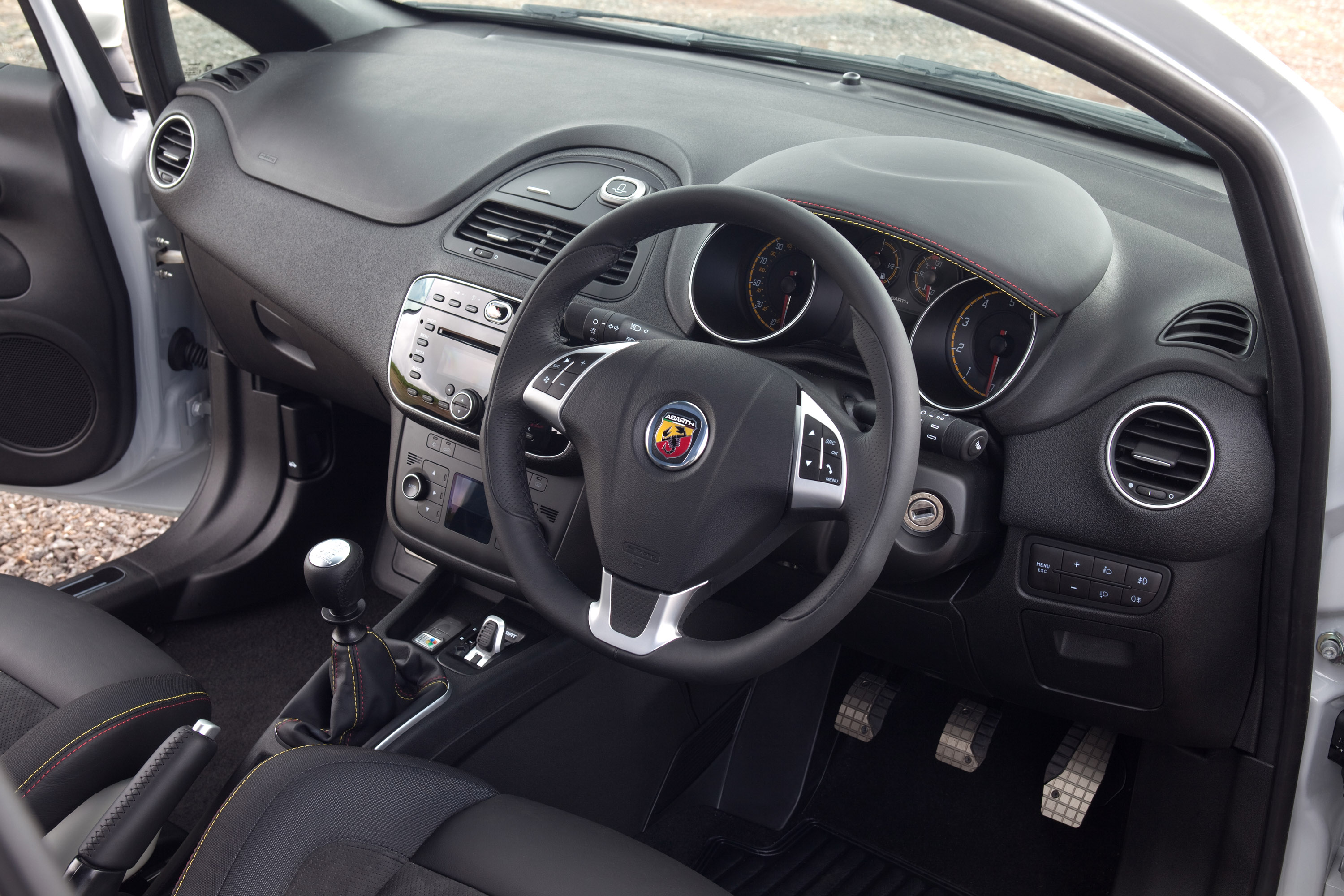 Abarth Punto Evo photo #34