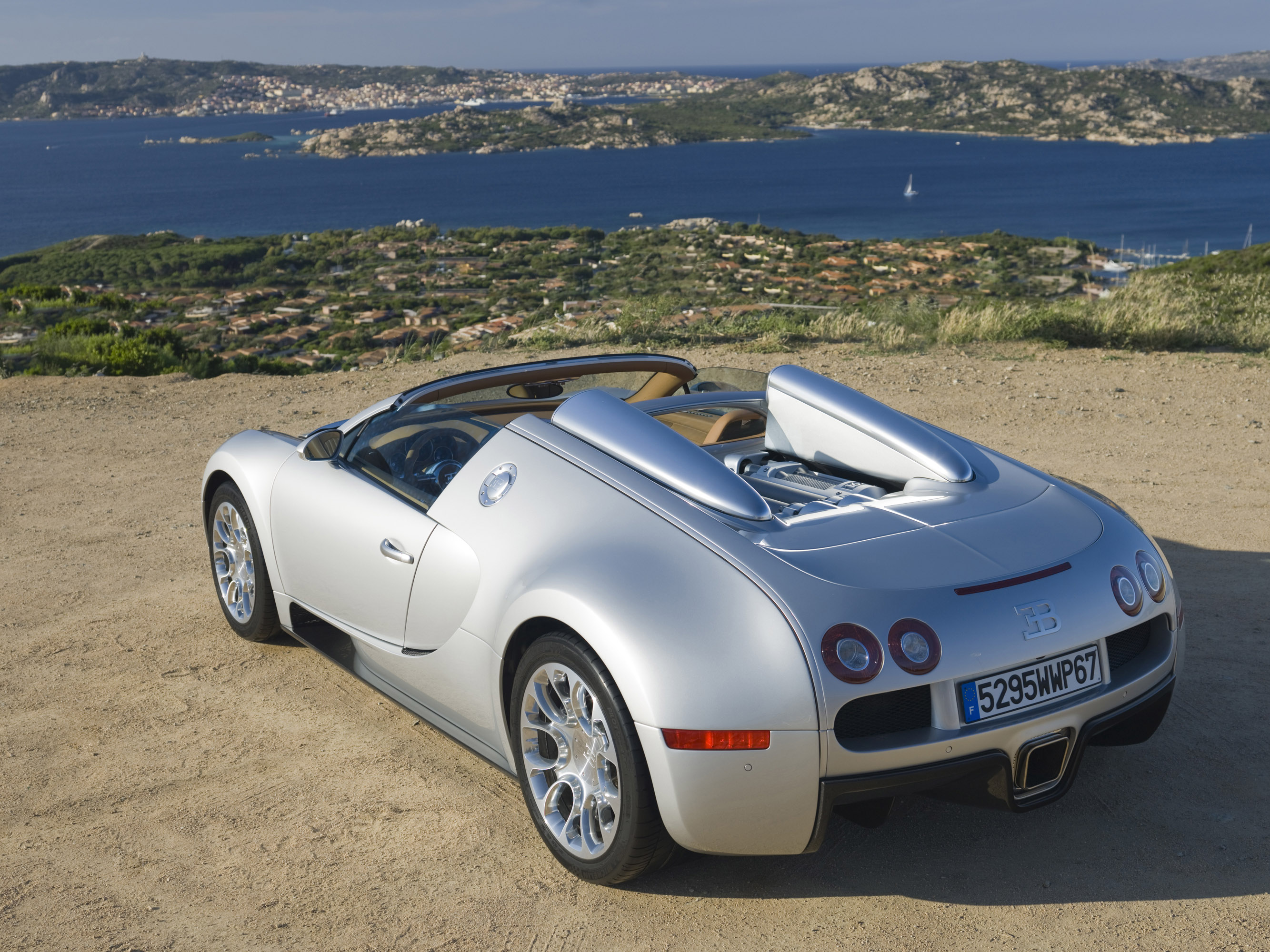Bugatti Veyron 16.4 Grand Sport Sardinia photo #14