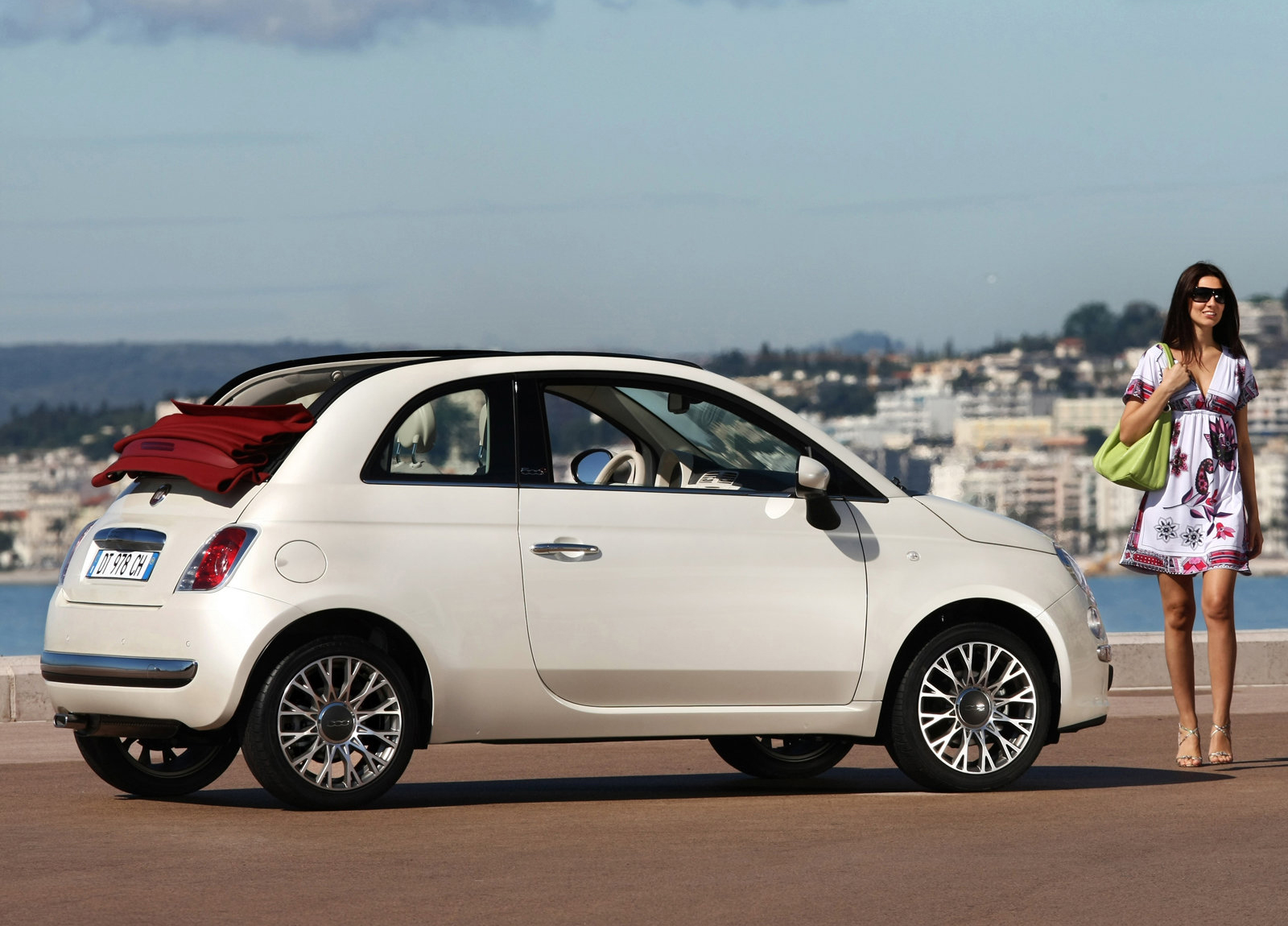 Fiat 500C photo #19