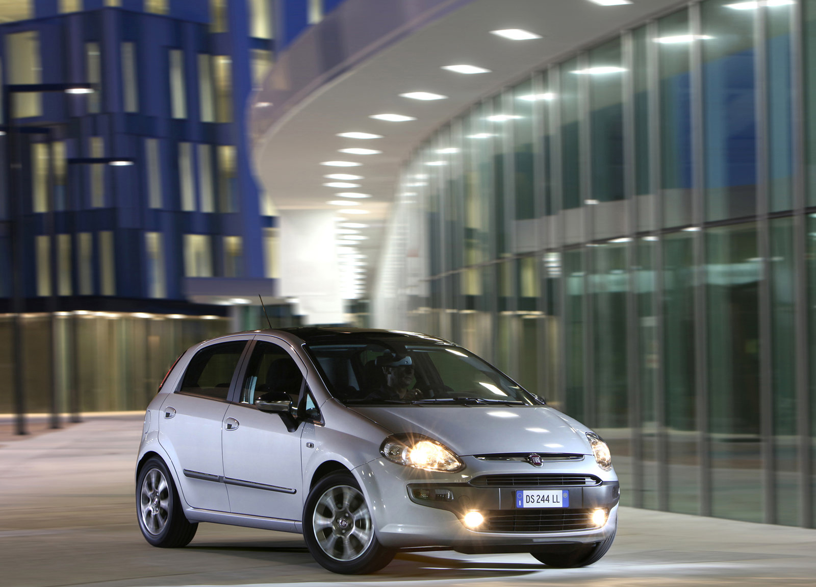 Fiat Punto Evo photo #8