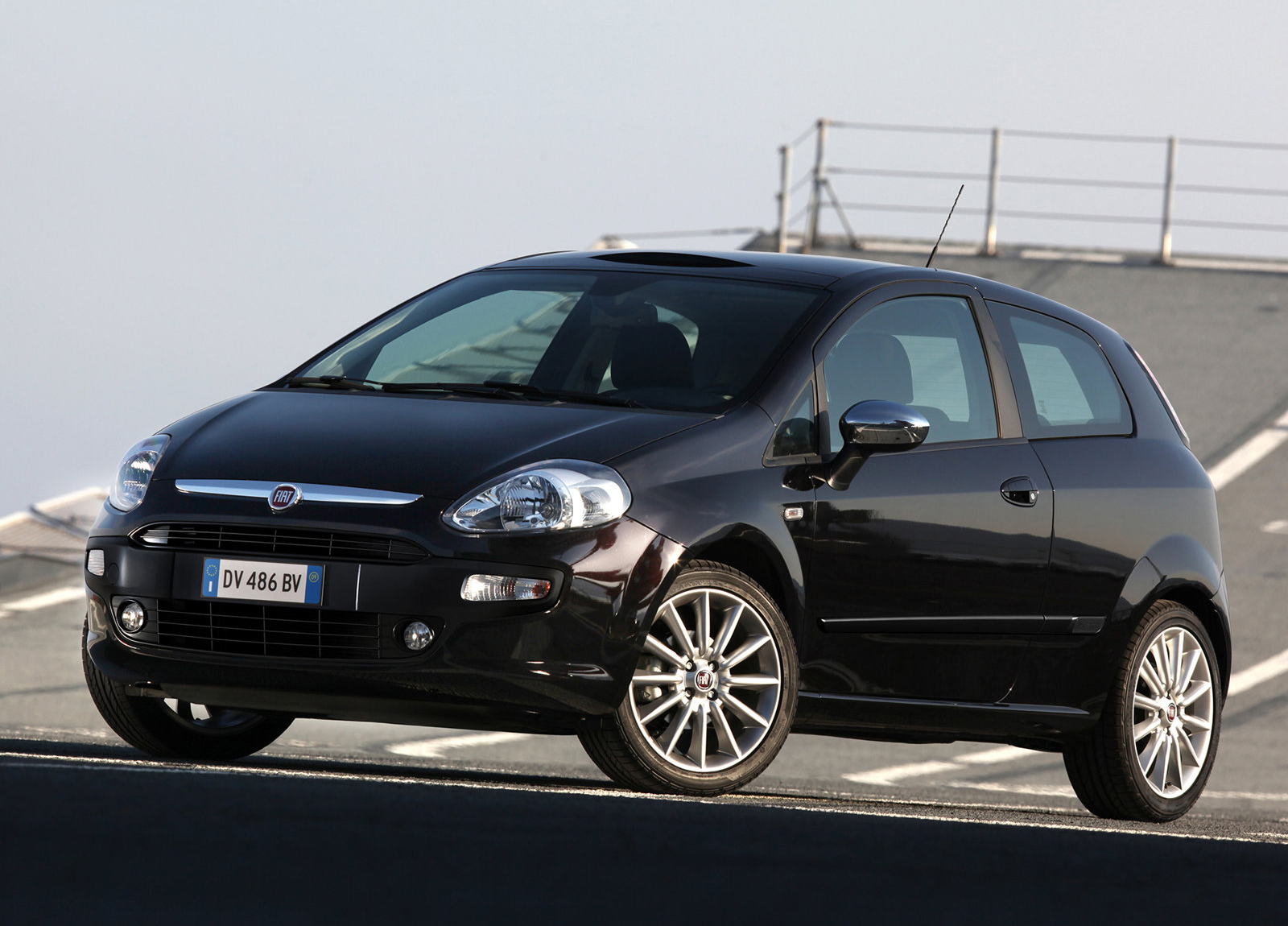 Fiat Punto Evo photo #13