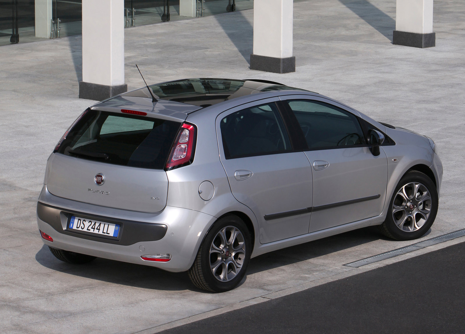 Fiat Punto Evo photo #14