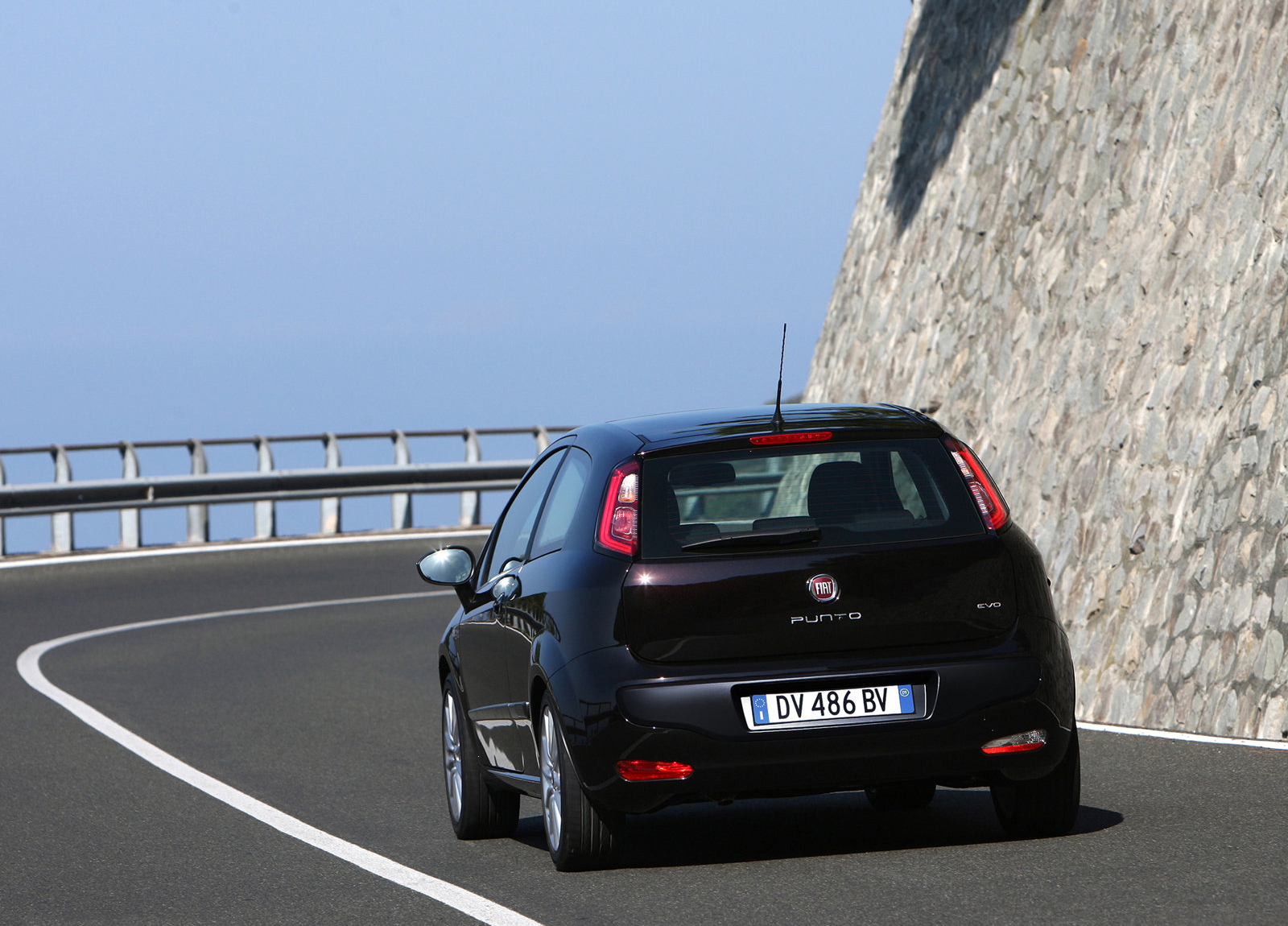 Fiat Punto Evo photo #16