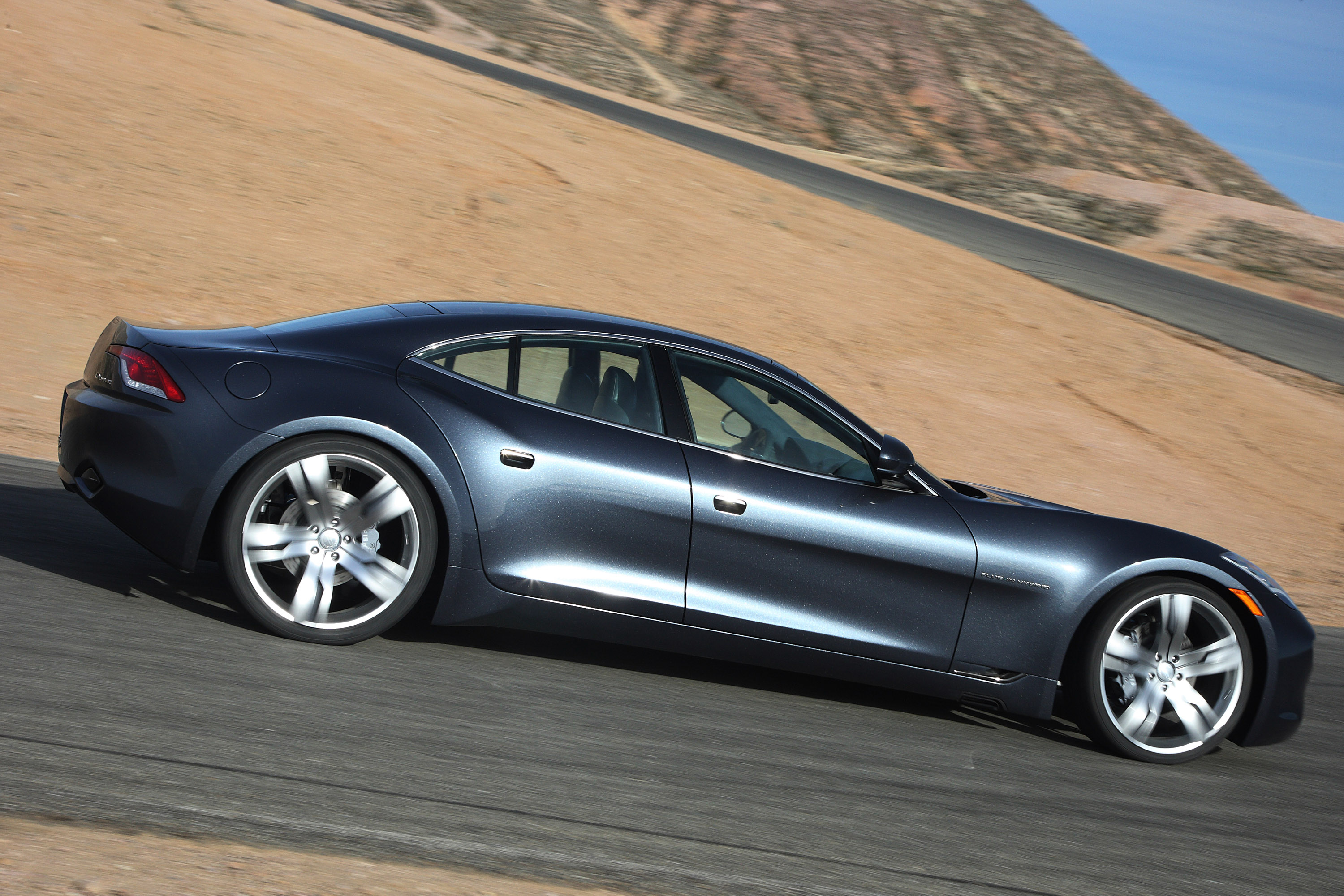 Fisker Karma Plug-in Hybrid photo #16