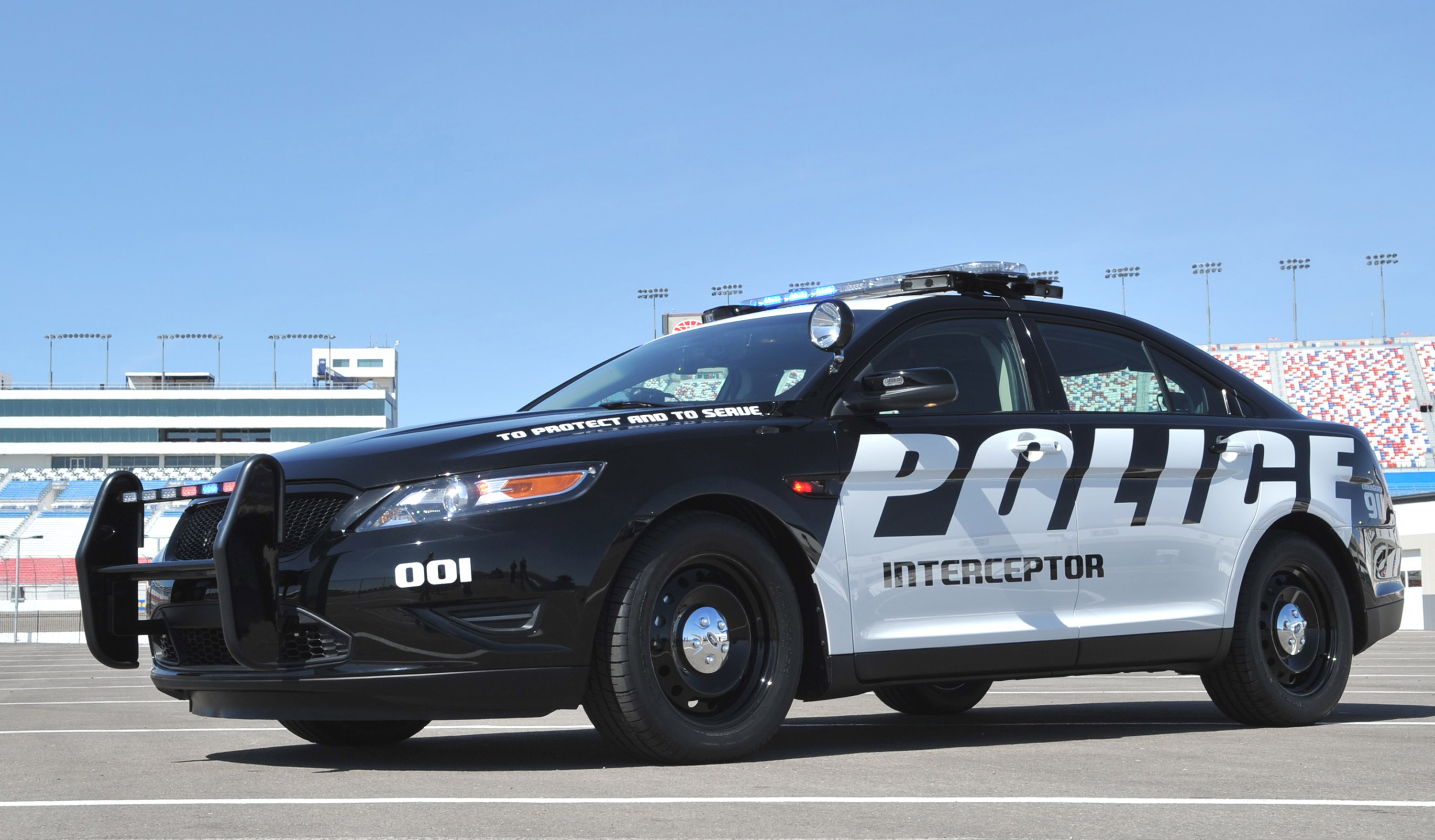 Ford Police Interceptor Concept photo #3