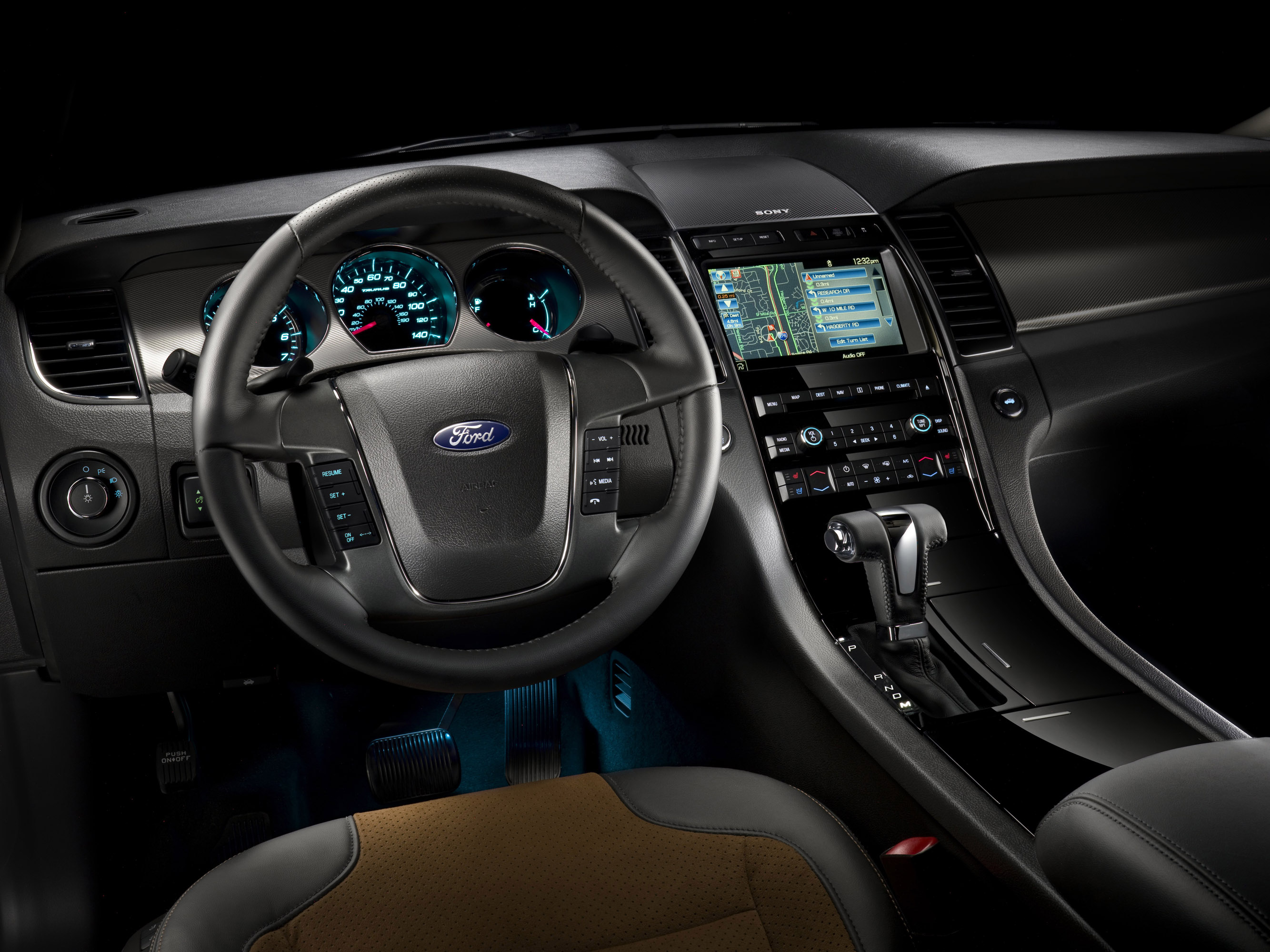 Ford Taurus SHO photo #51