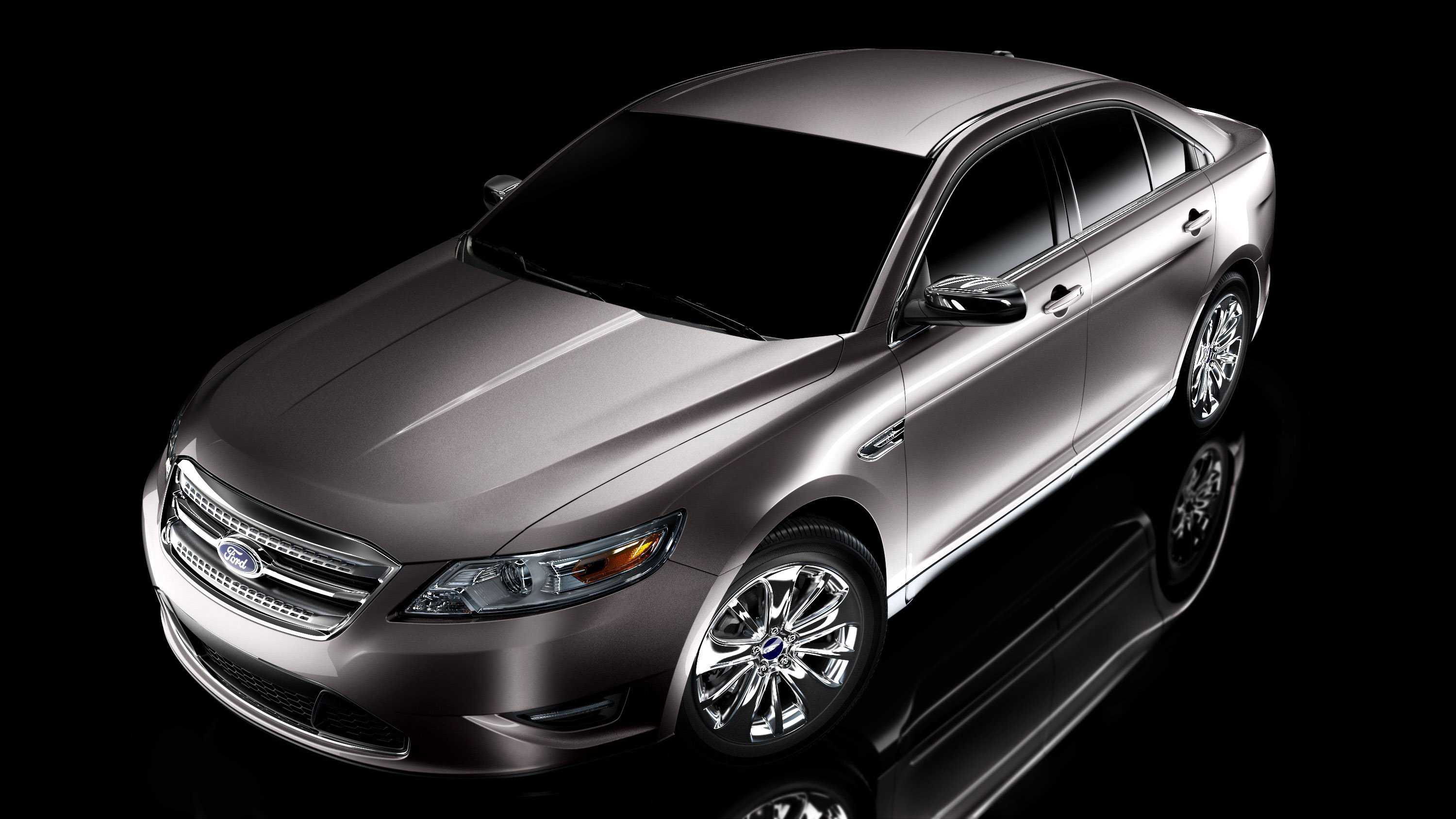 Ford Taurus photo #20