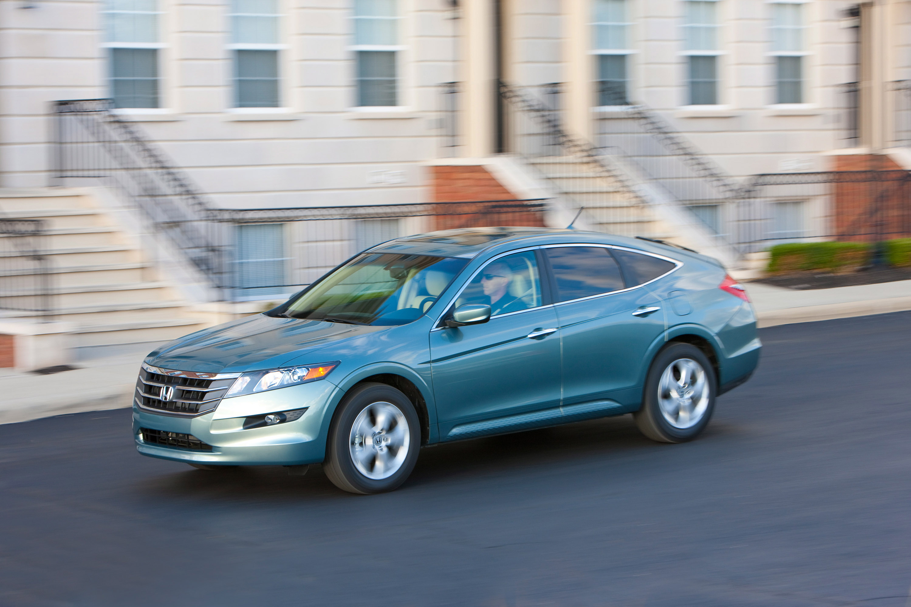 Honda Accord Crosstour photo #5