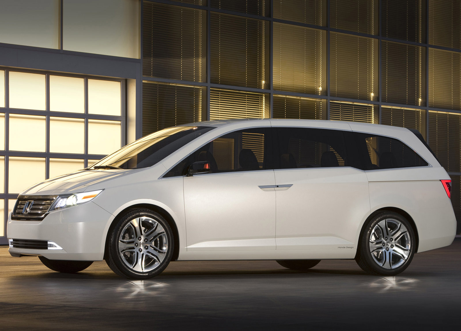 Honda Odyssey Concept photo #11