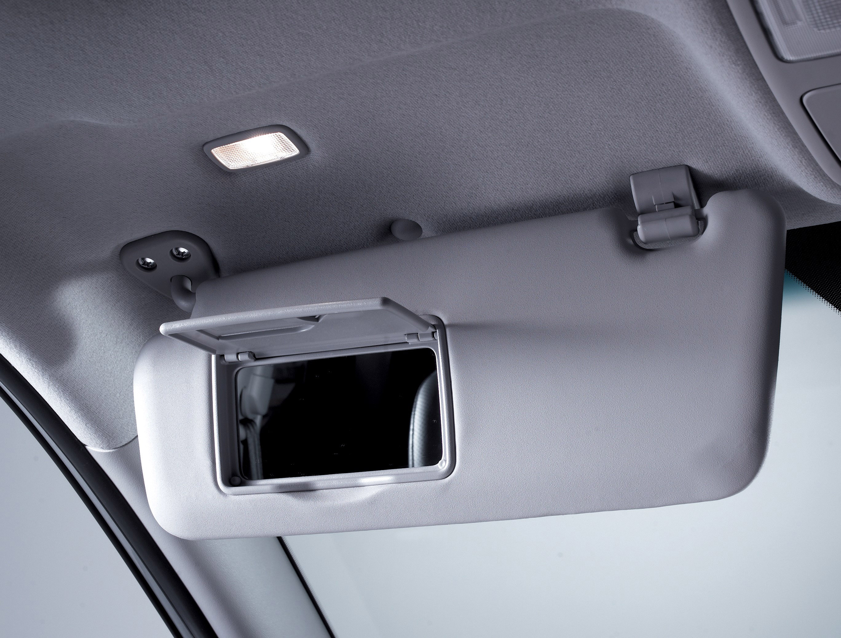 Hyundai Elantra Touring photo #18