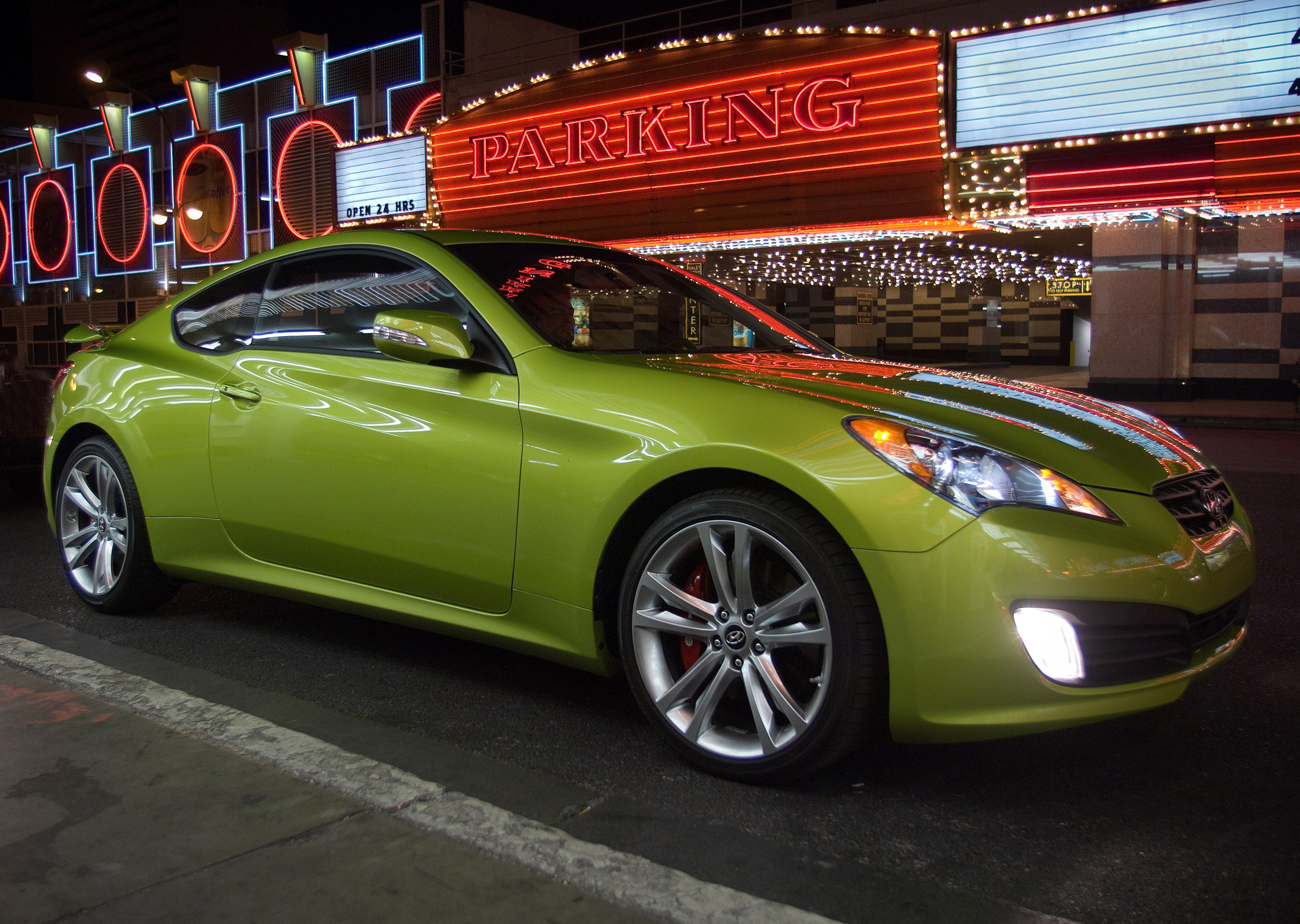 Hyundai Genesis Coupe photo #31
