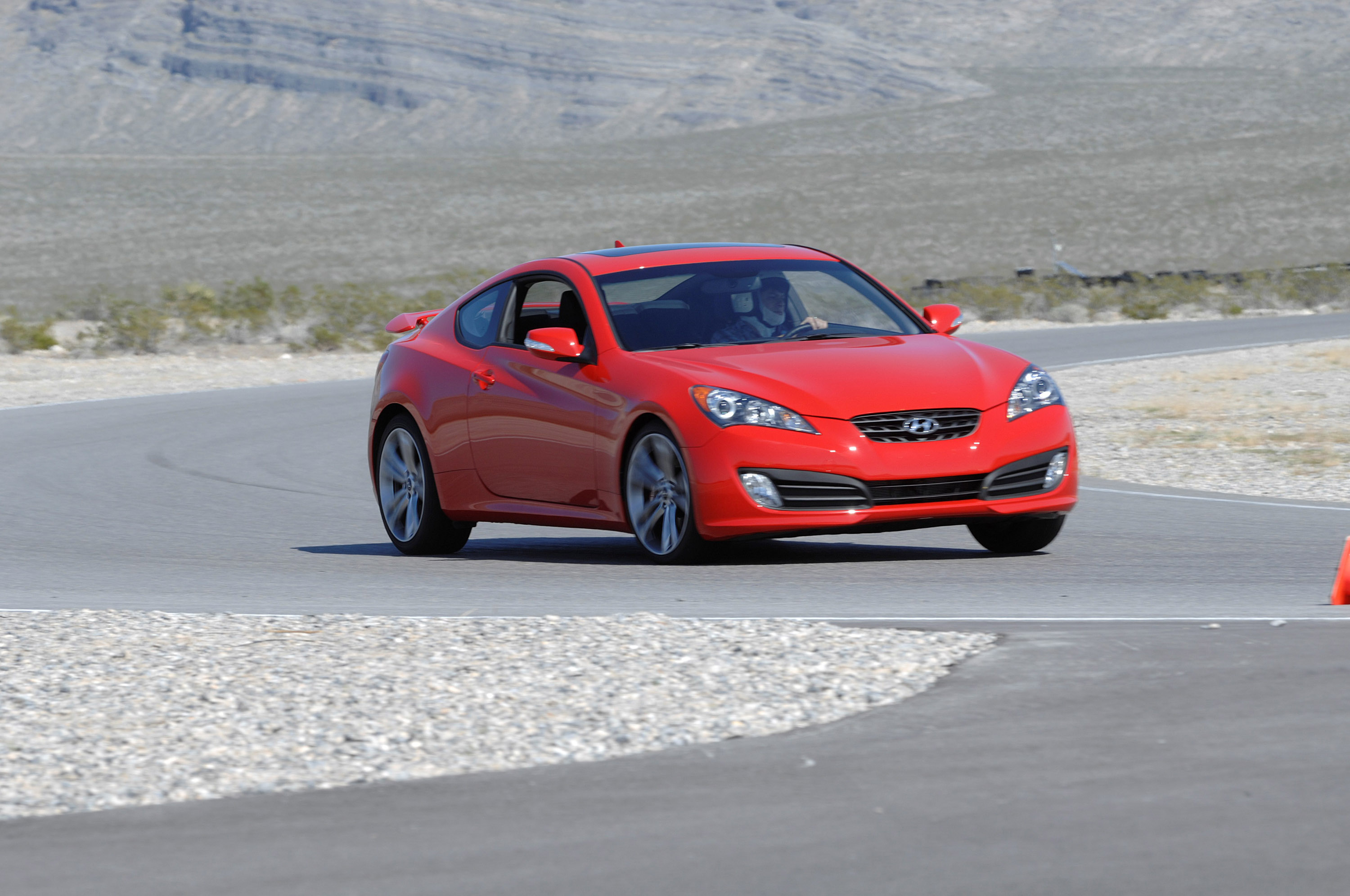 Hyundai Genesis Coupe photo #45