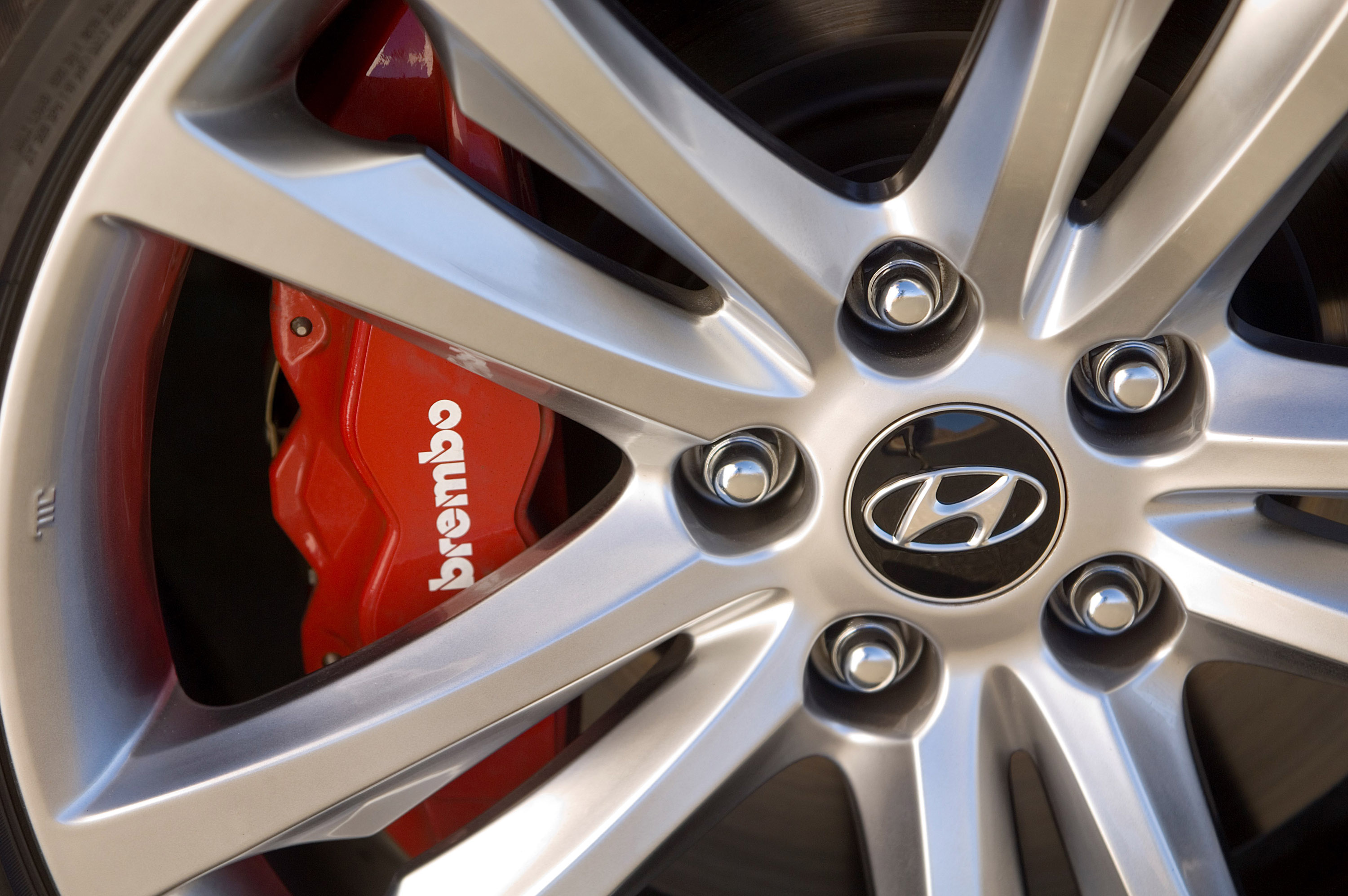 Hyundai Genesis Coupe photo #69