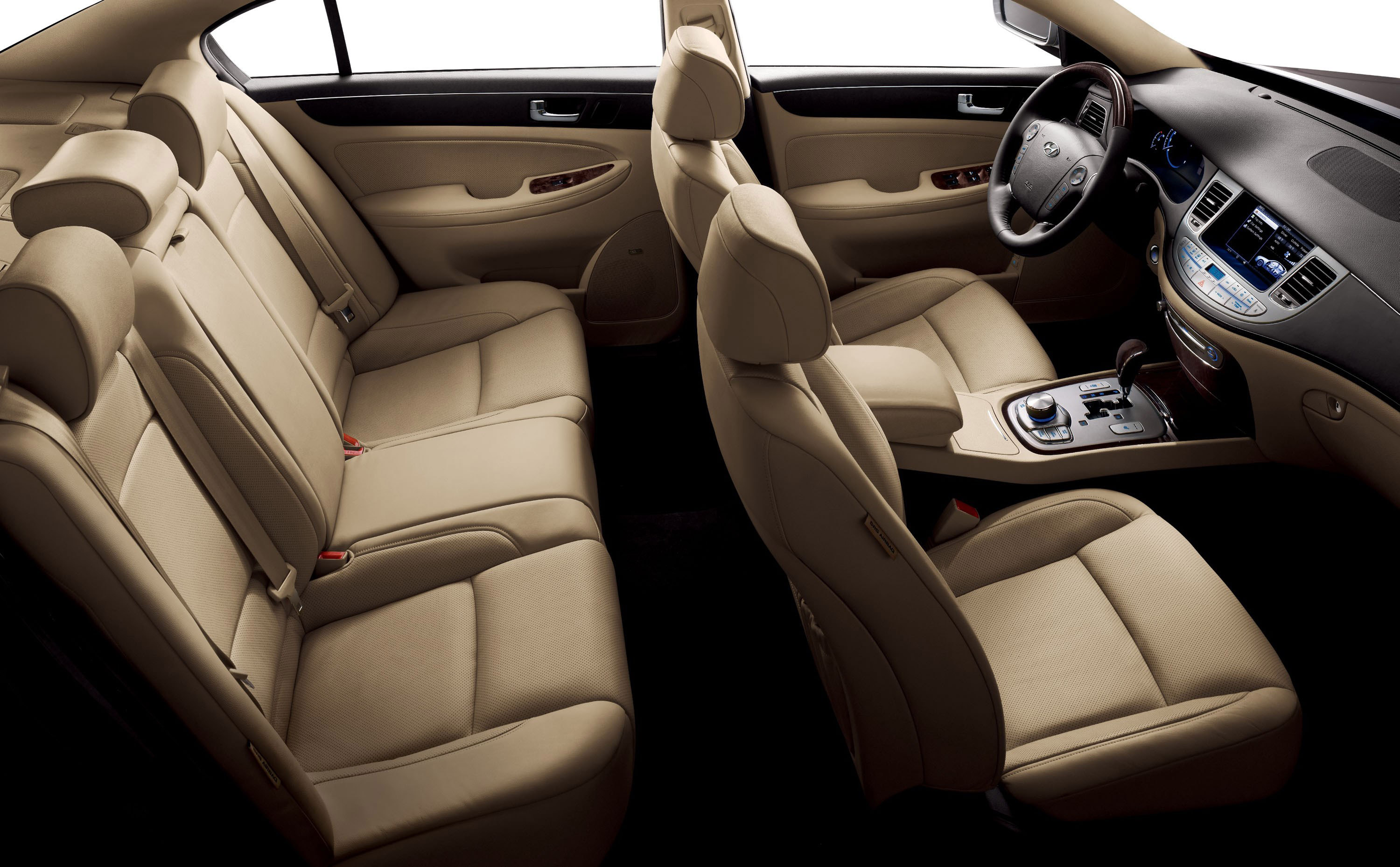 Hyundai Genesis photo #39