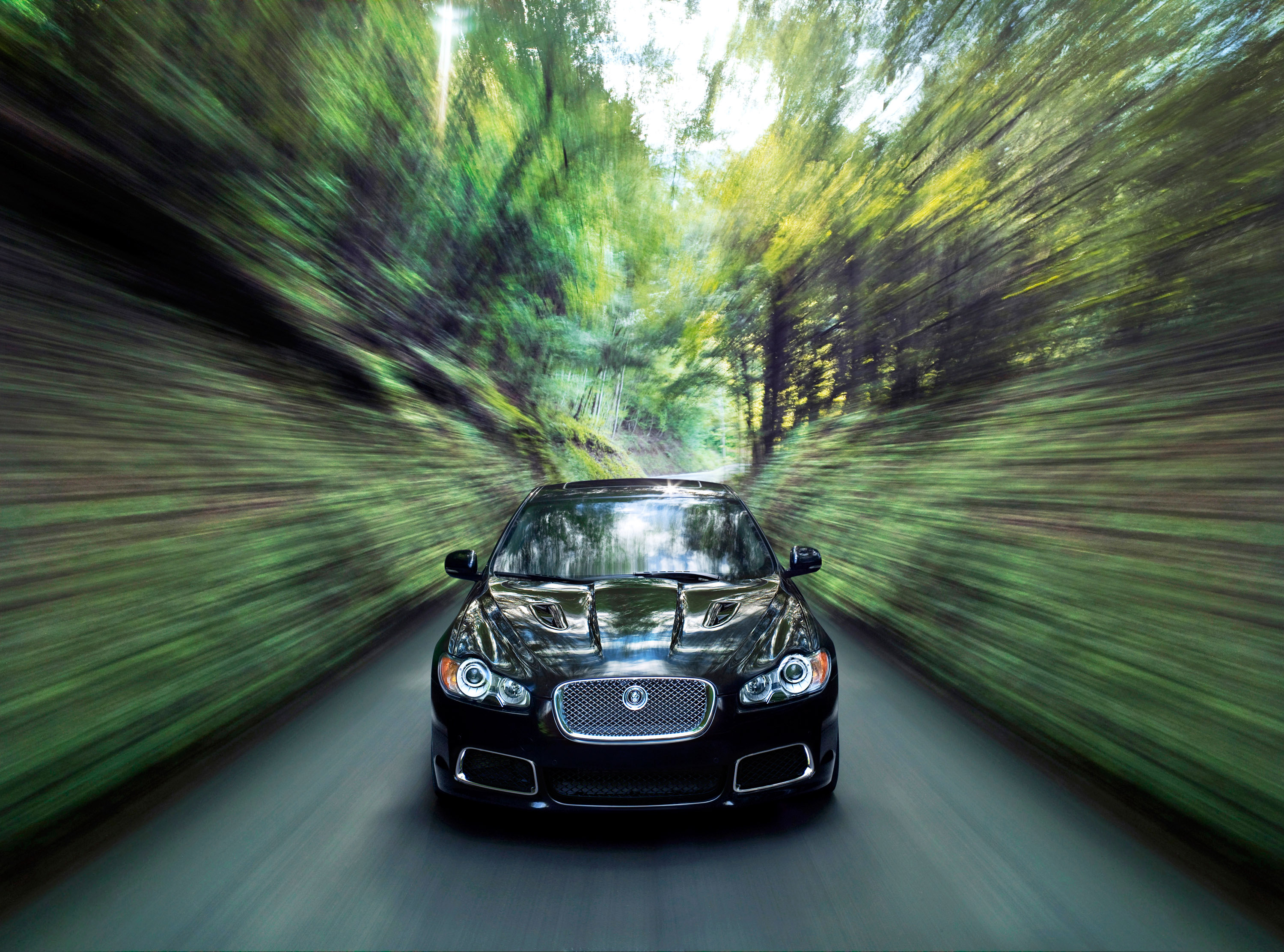 Jaguar XFR photo #3