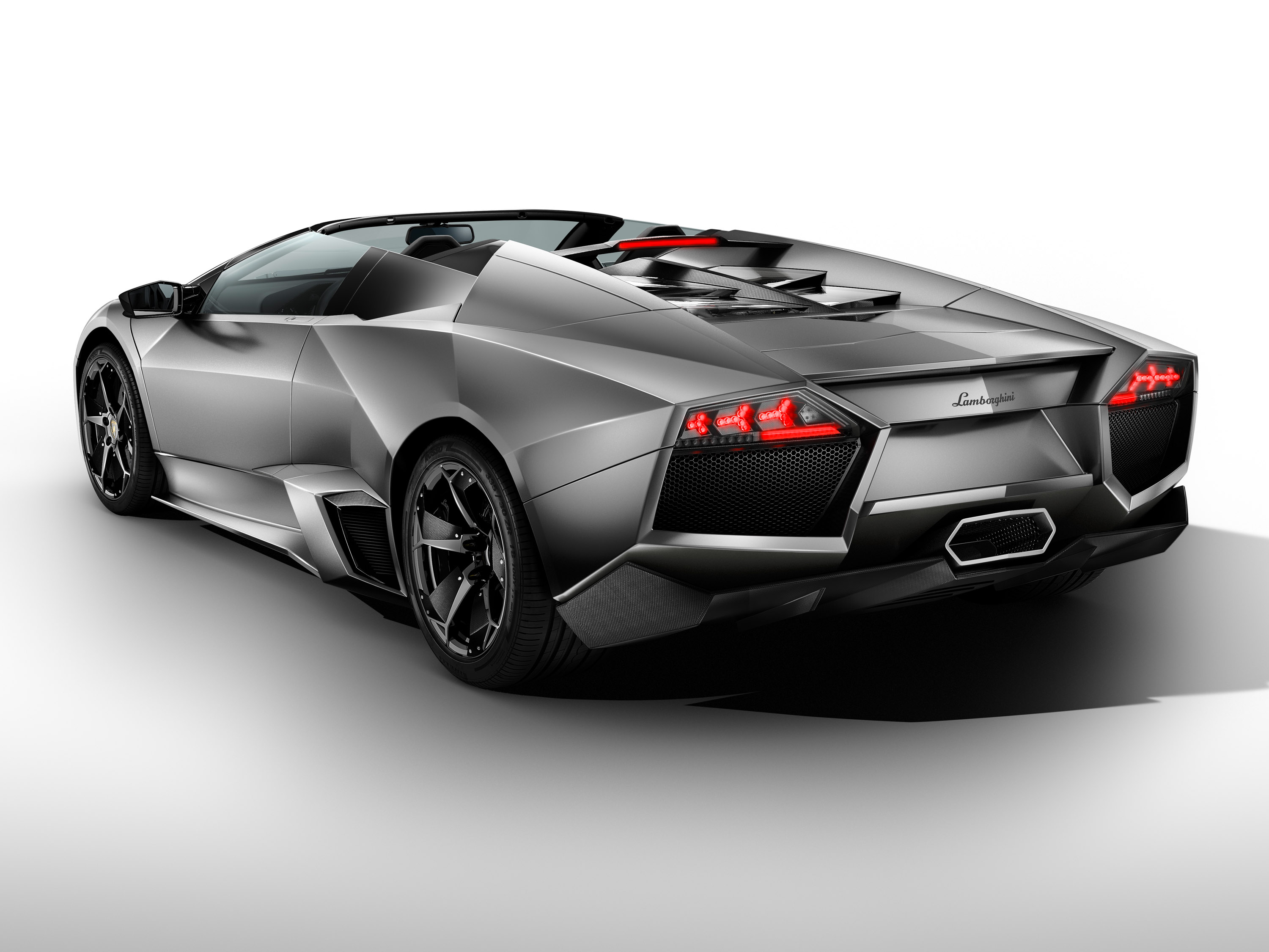 Lamborghini Reventon Roadster photo #3