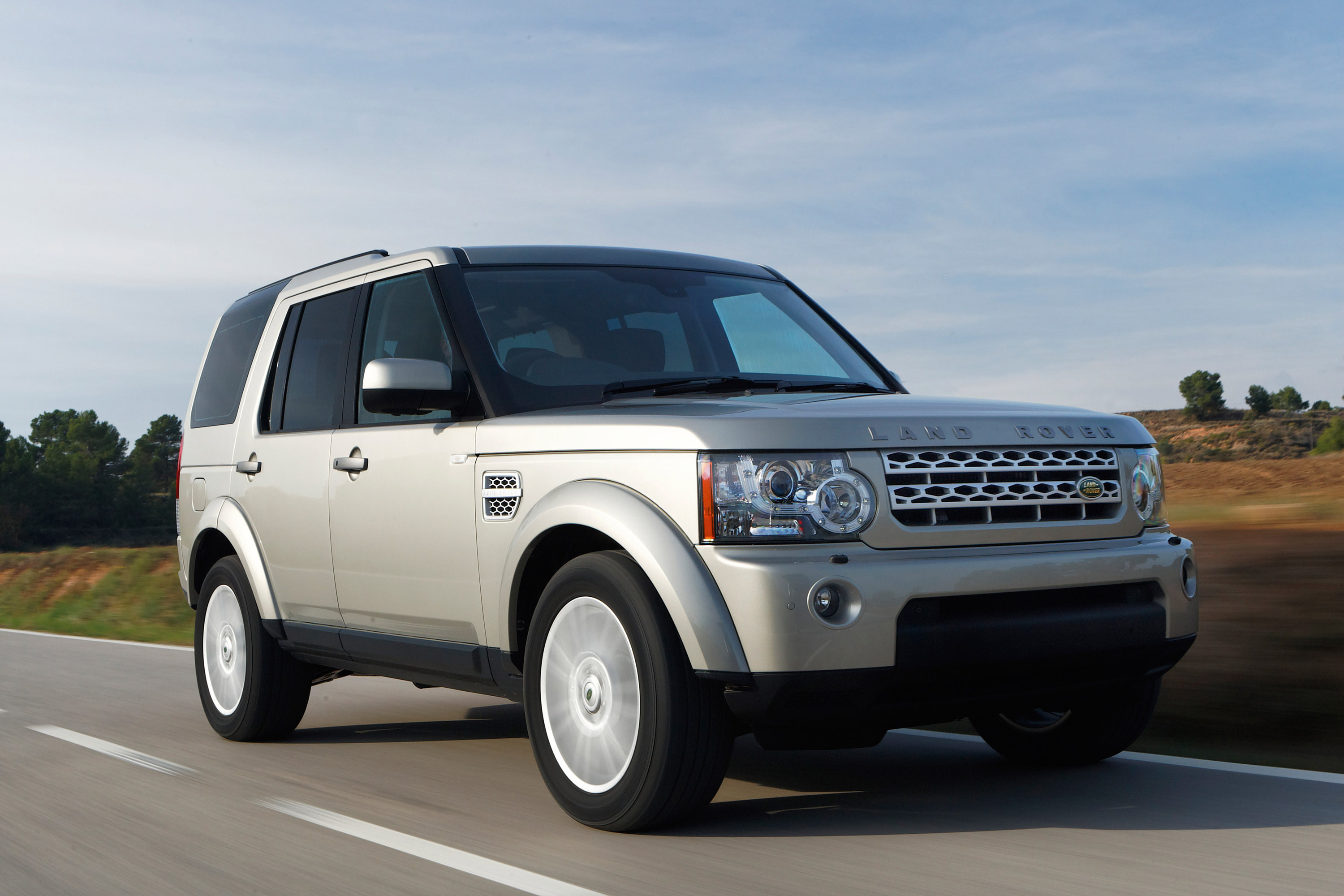 2010 Land Rover Discovery 4 - HD Pictures @ carsinvasion.com