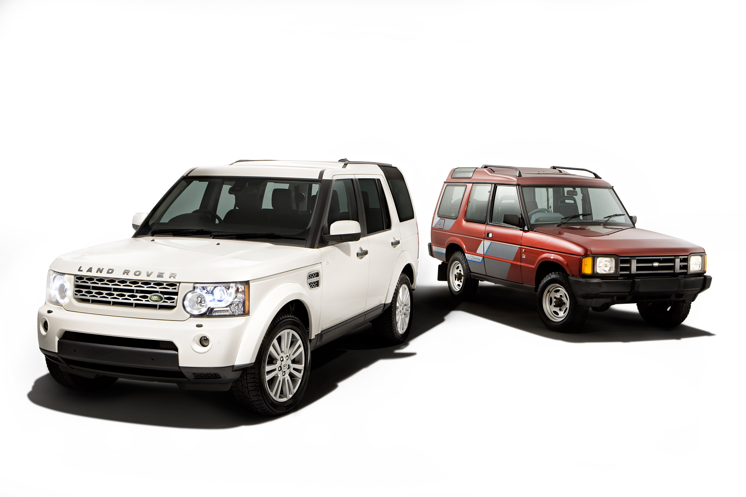 Land Rover Discovery 4 photo #23