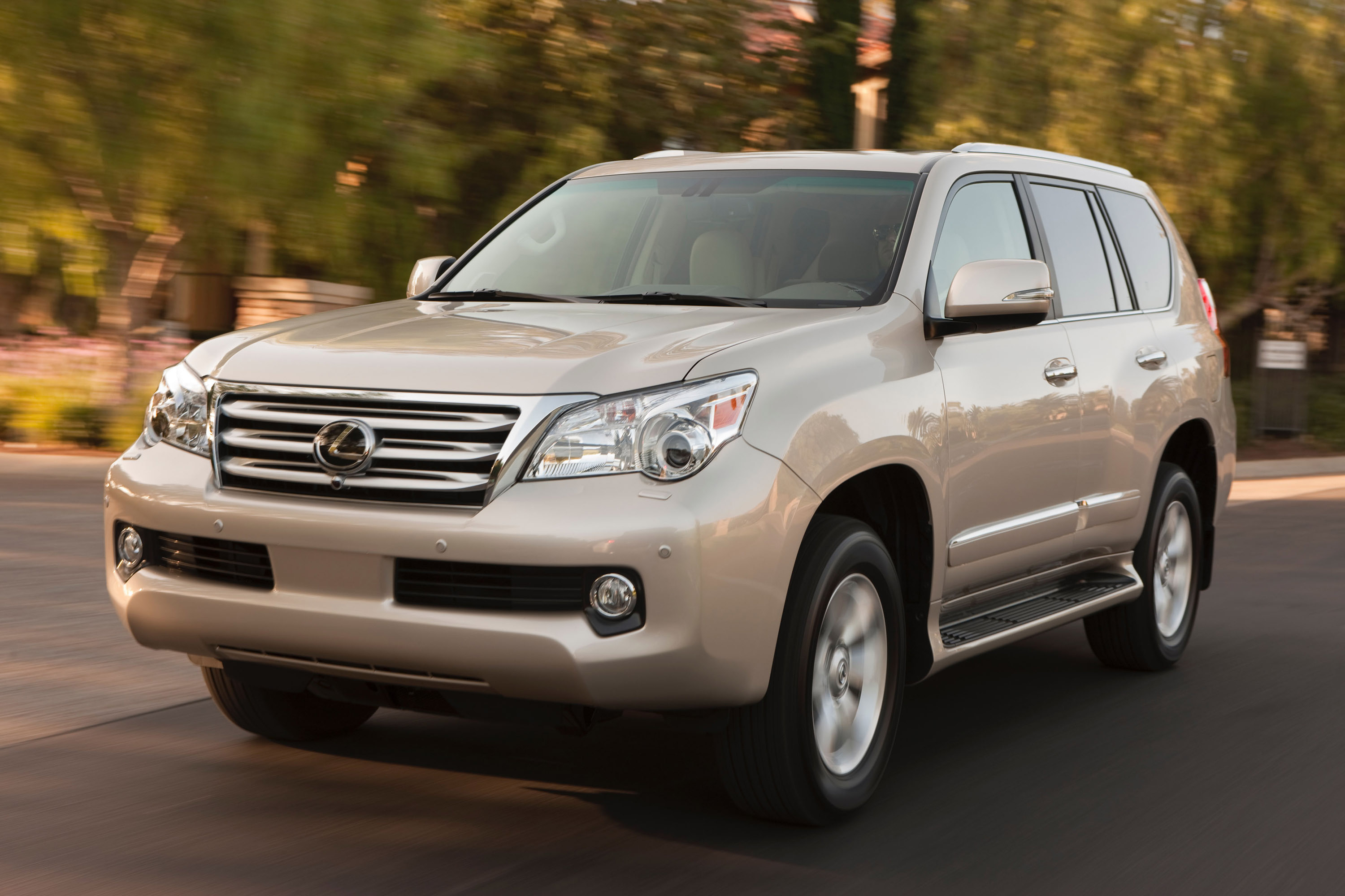 Lexus GX 460 photo #2