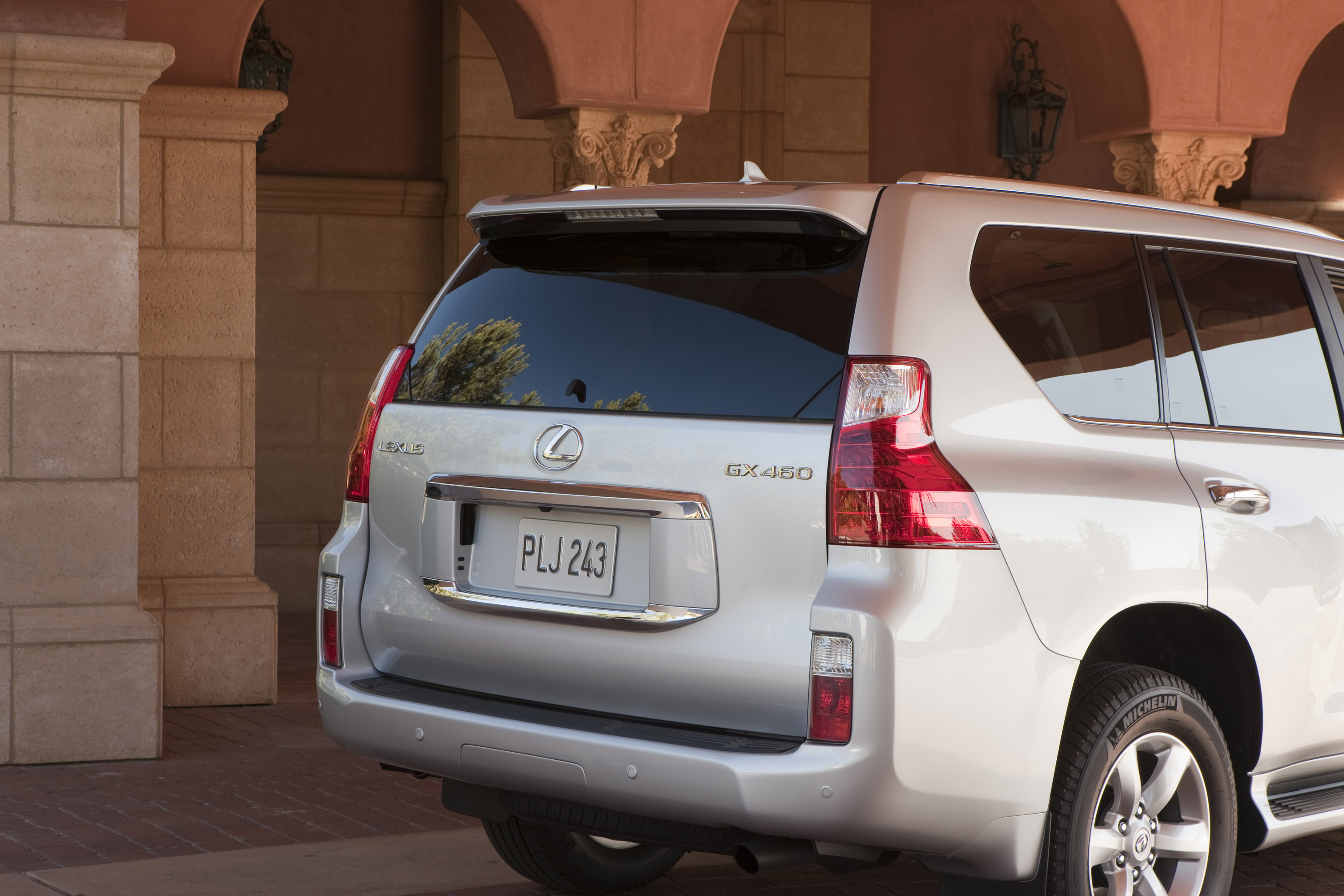 Lexus GX 460 photo #51
