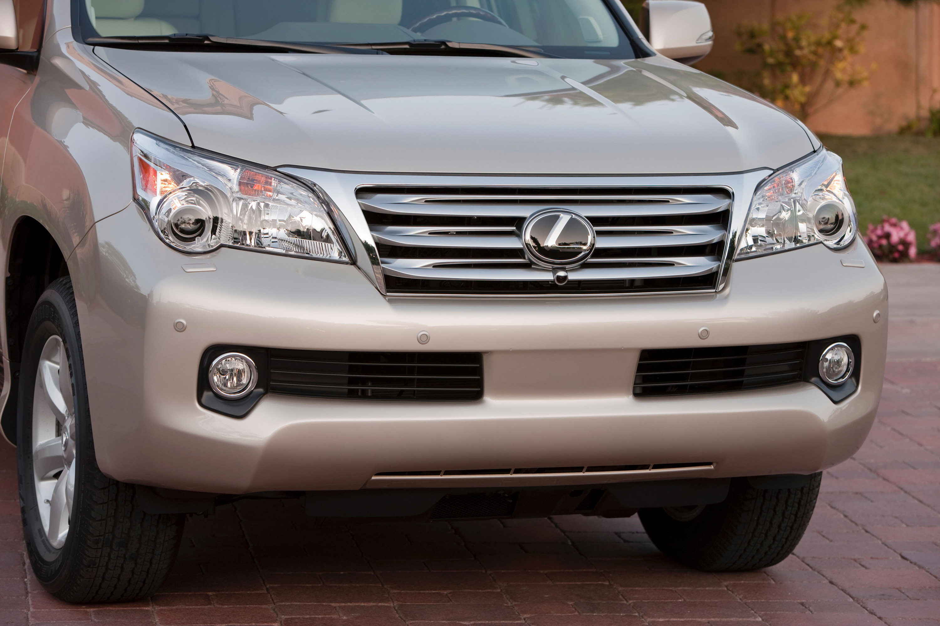 Lexus GX 460 photo #54