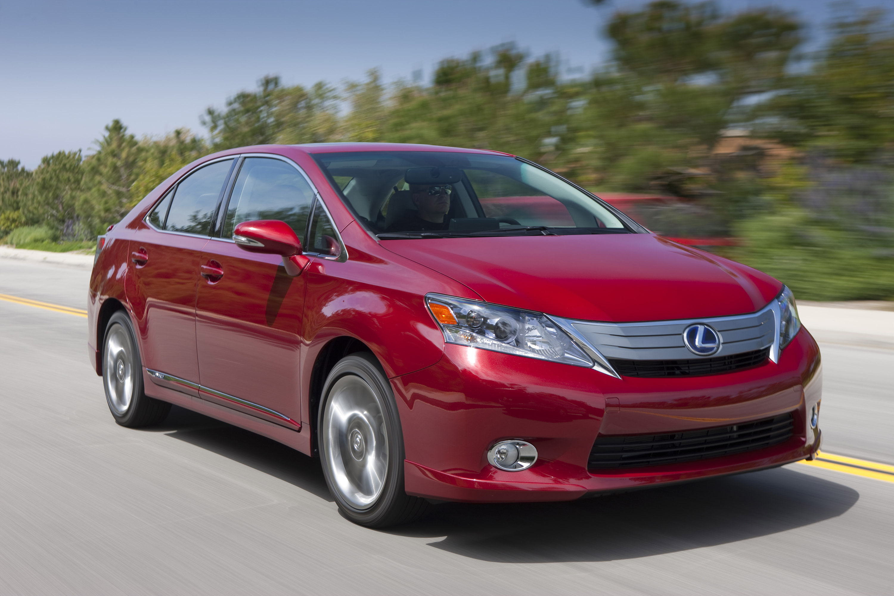 Lexus HS 250h photo #35