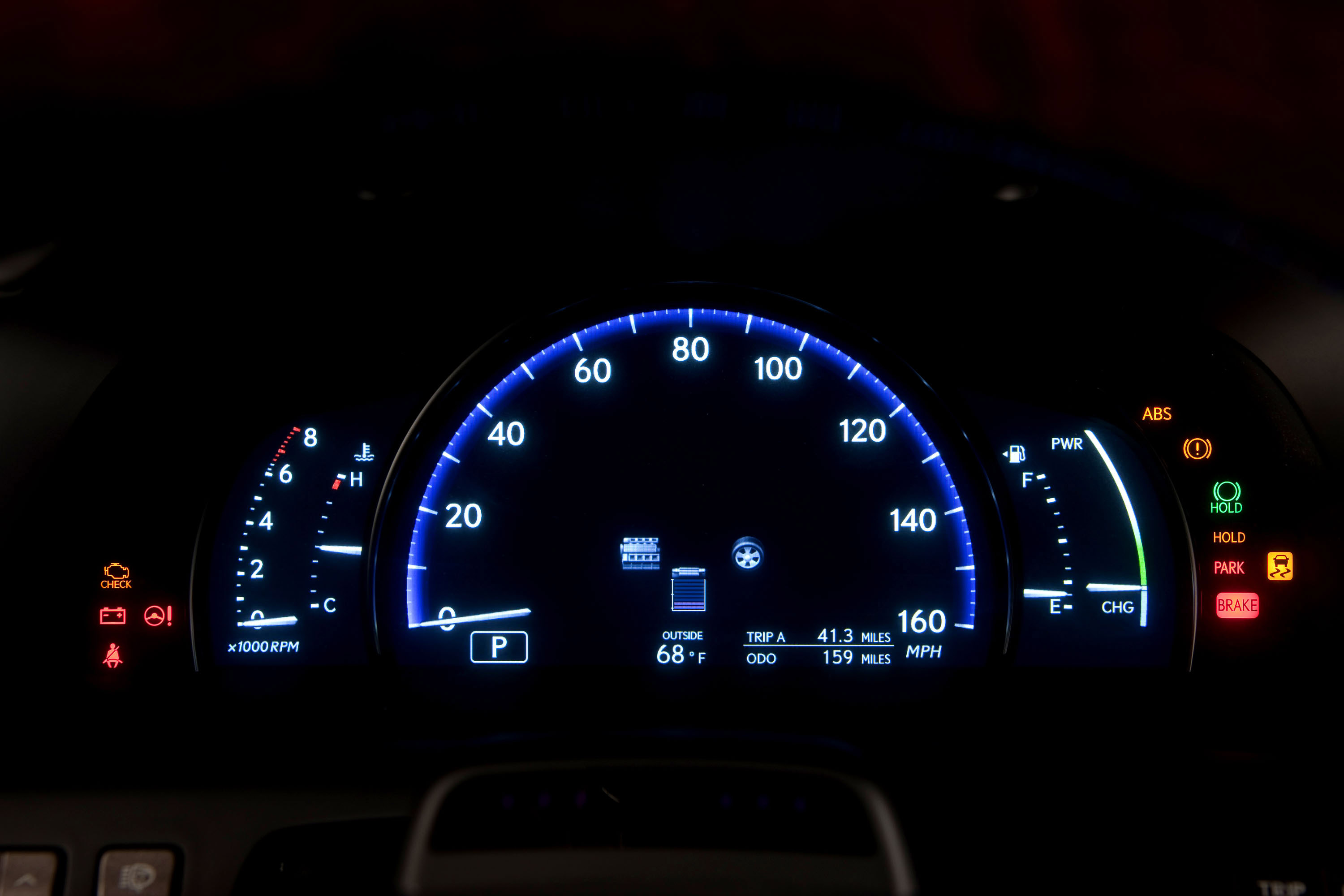 Lexus LS 600h photo #16