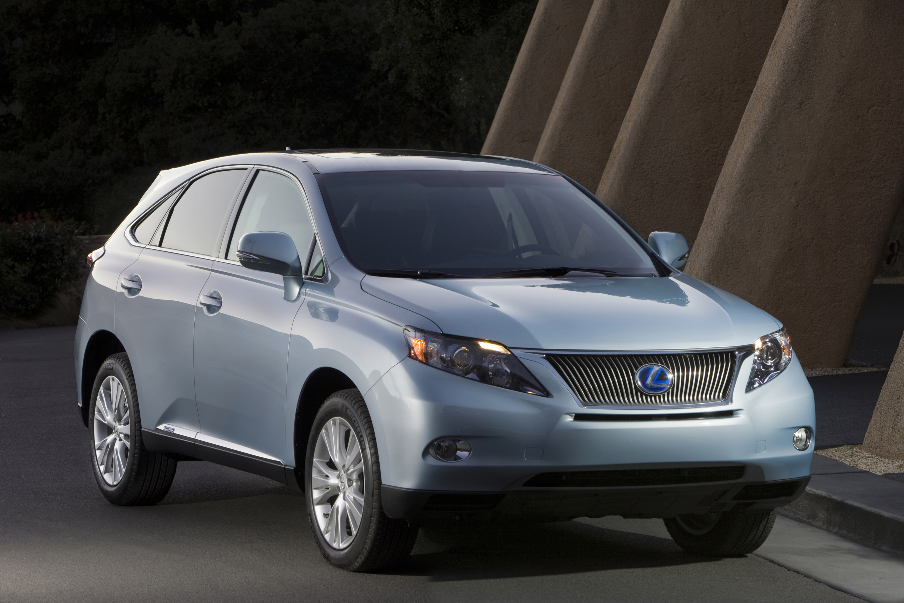 Lexus RX 450h photo #1