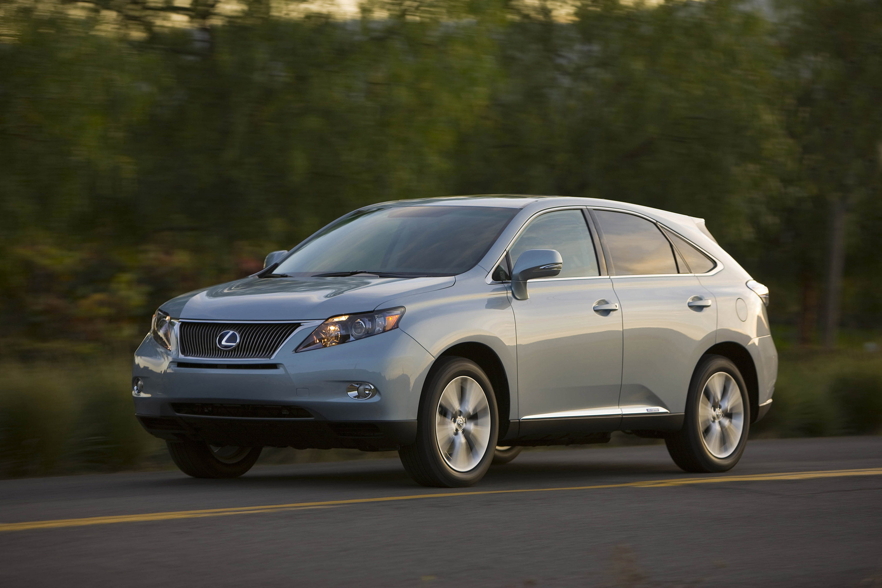 Lexus RX 450h photo #10