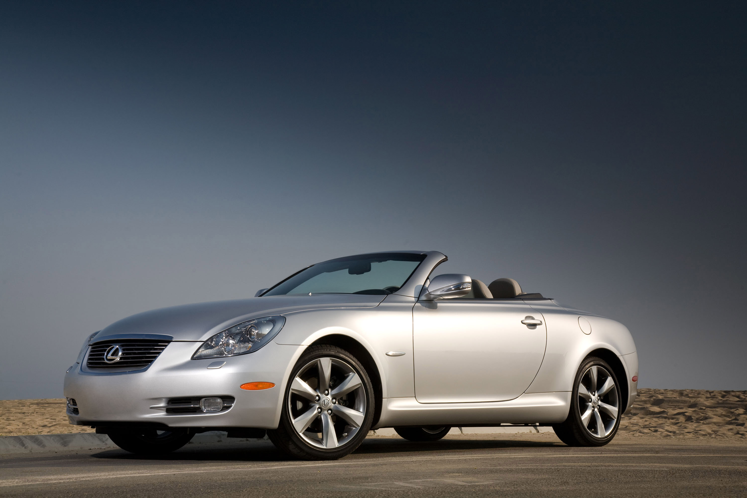 Lexus SC 430 photo #2