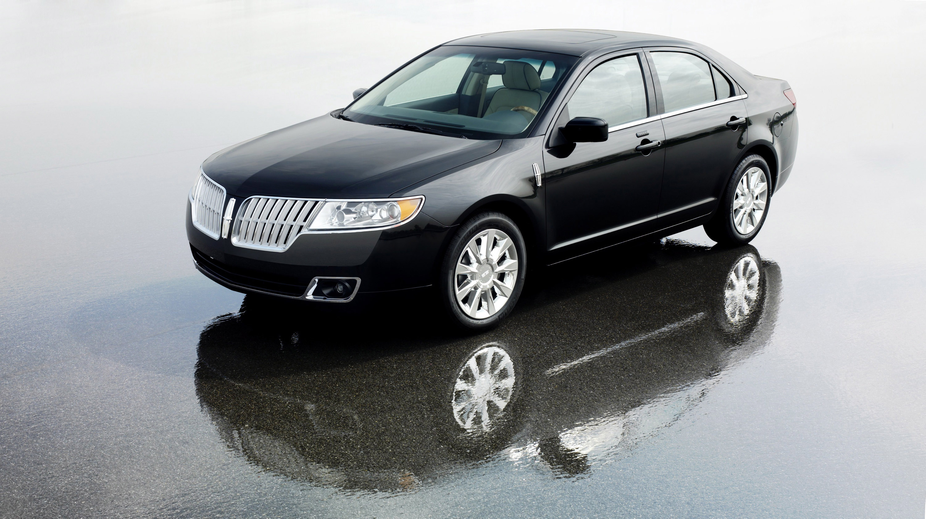 Lincoln MKZ photo #1