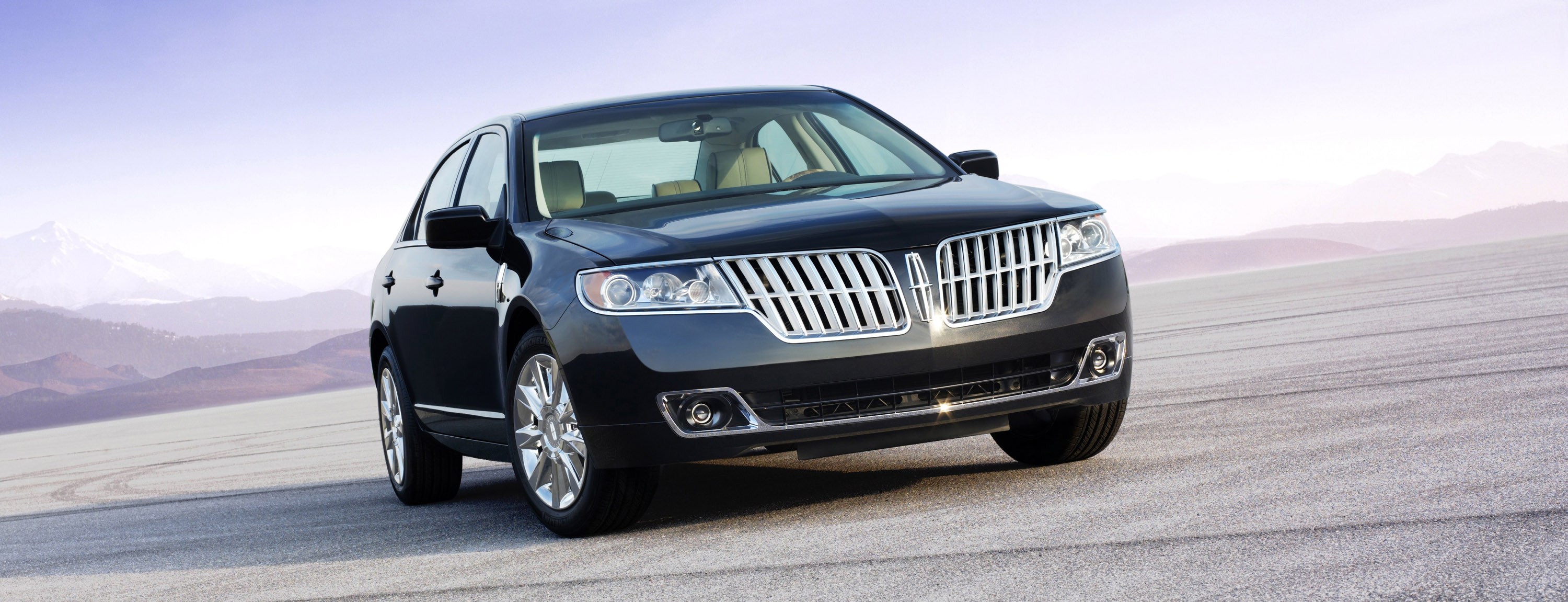 Lincoln MKZ photo #2