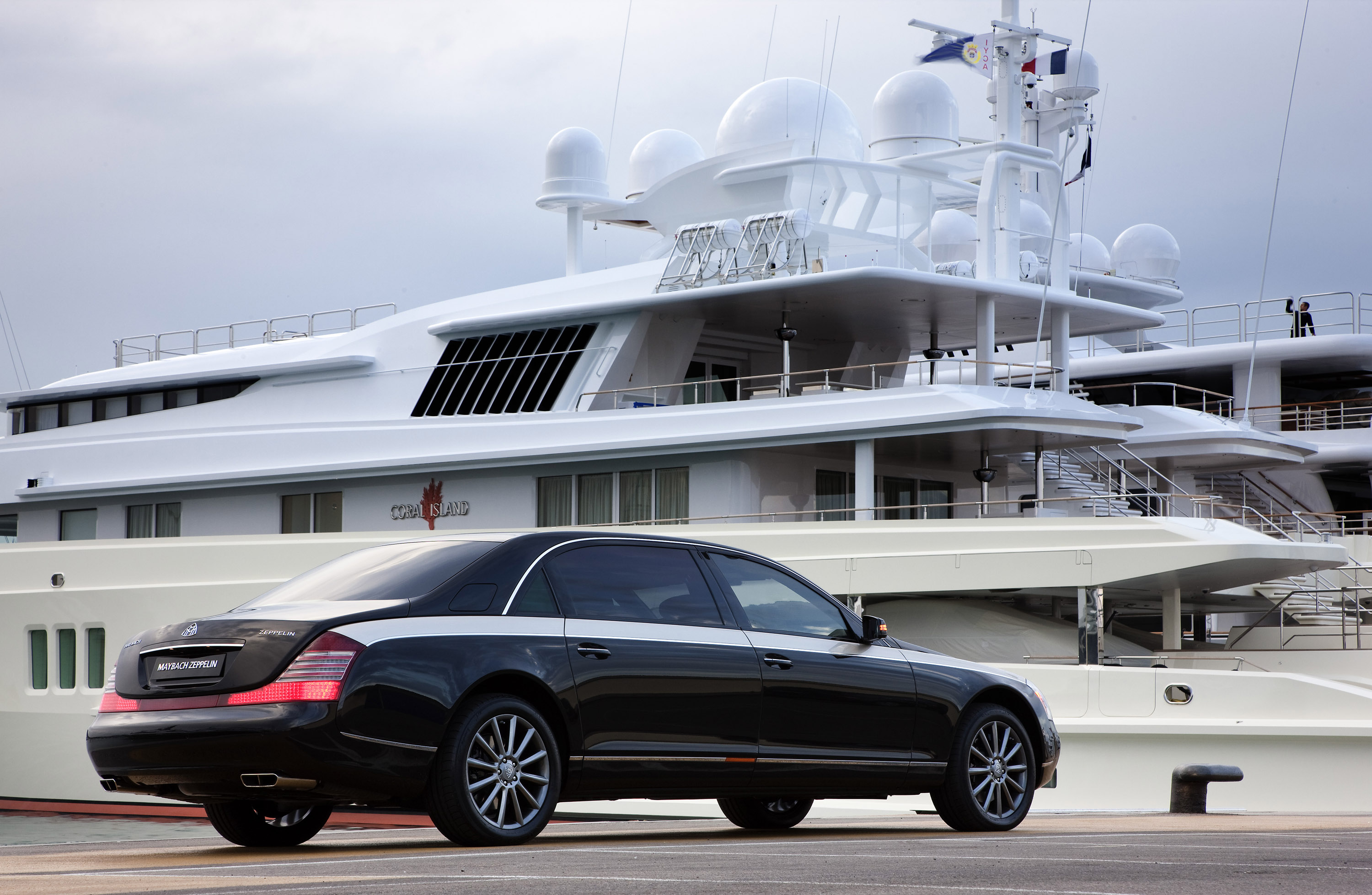 Maybach Zeppelin photo #10