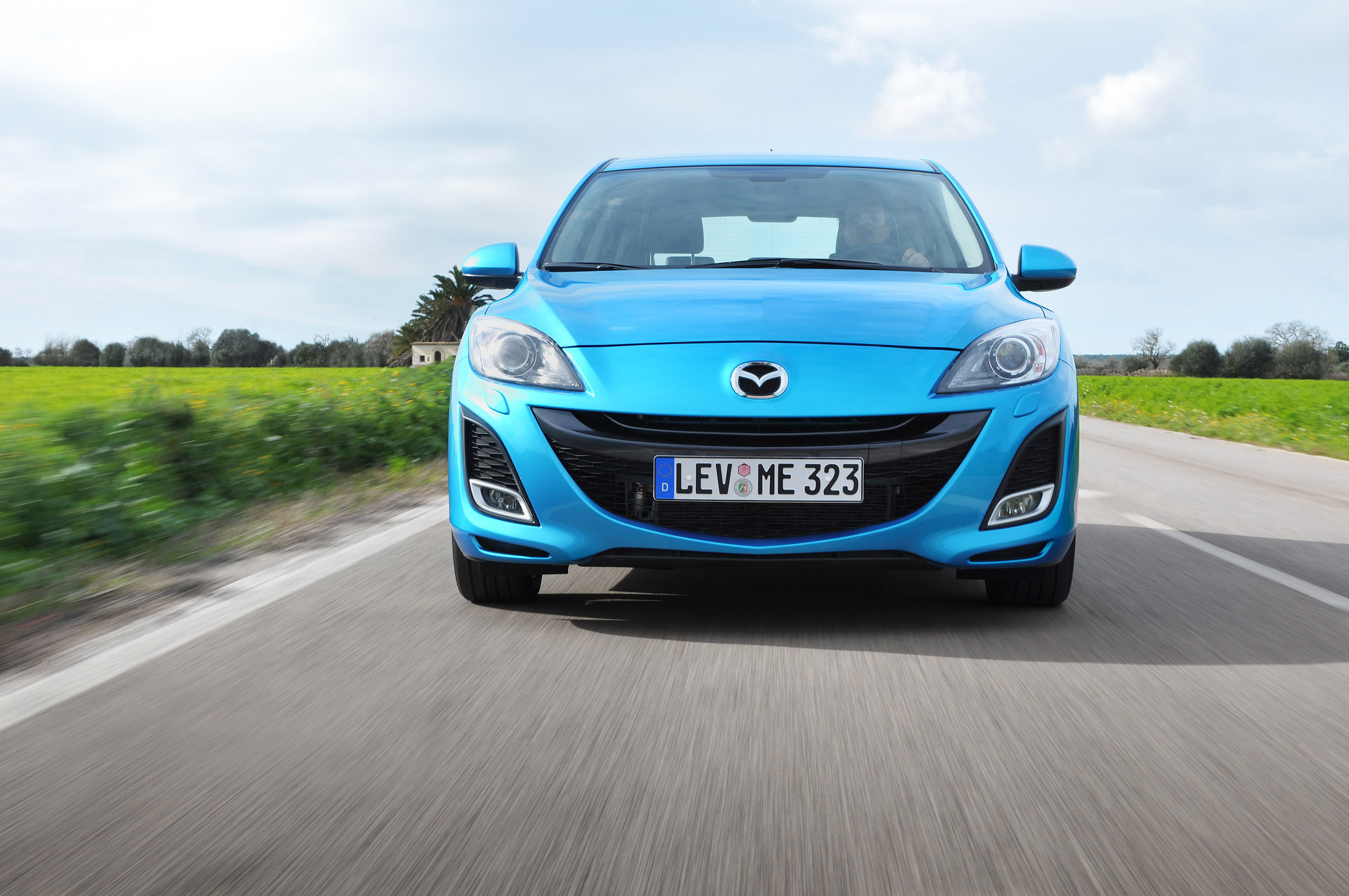 Mazda 3 photo #22