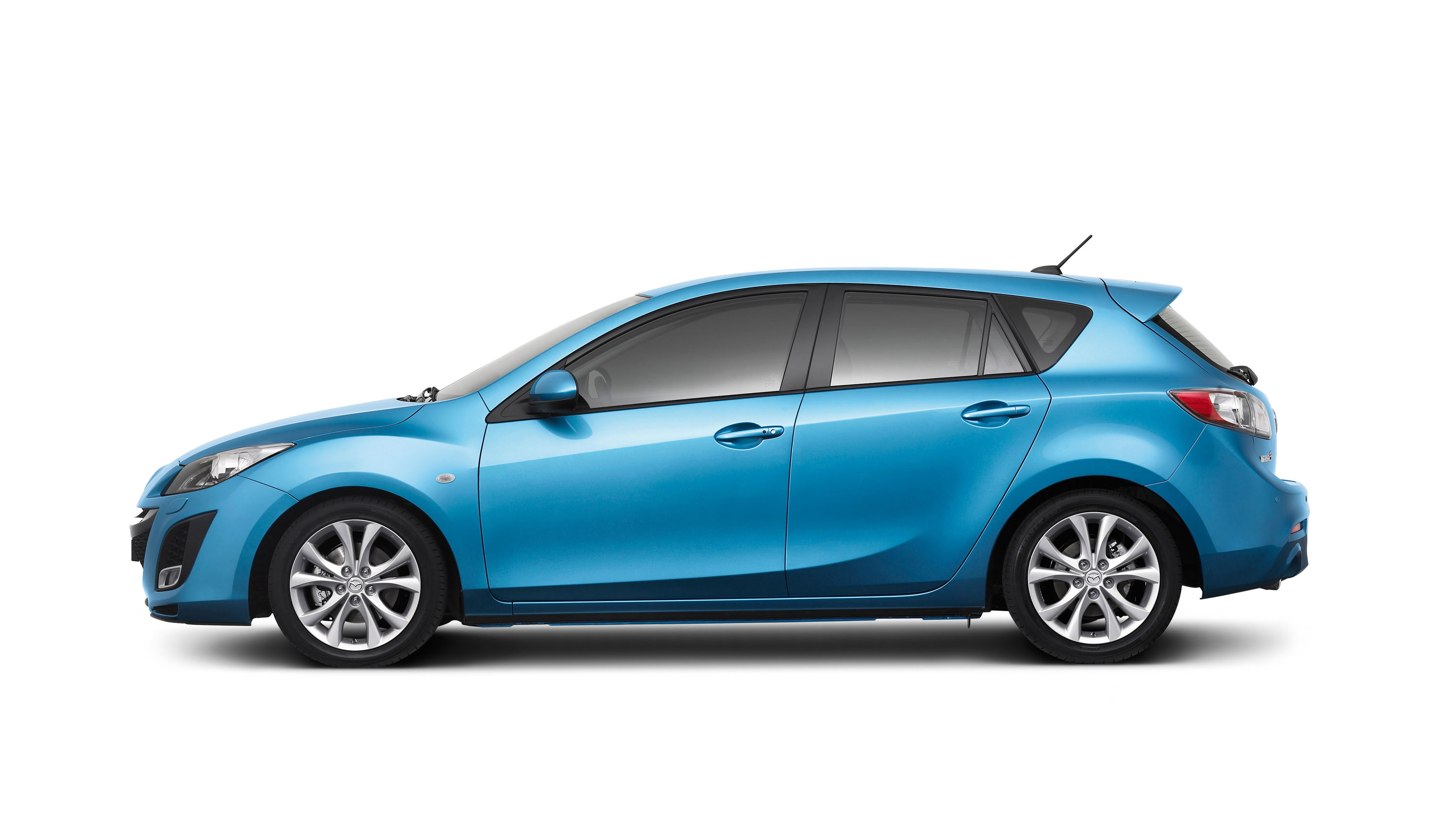 Mazda 3 photo #30