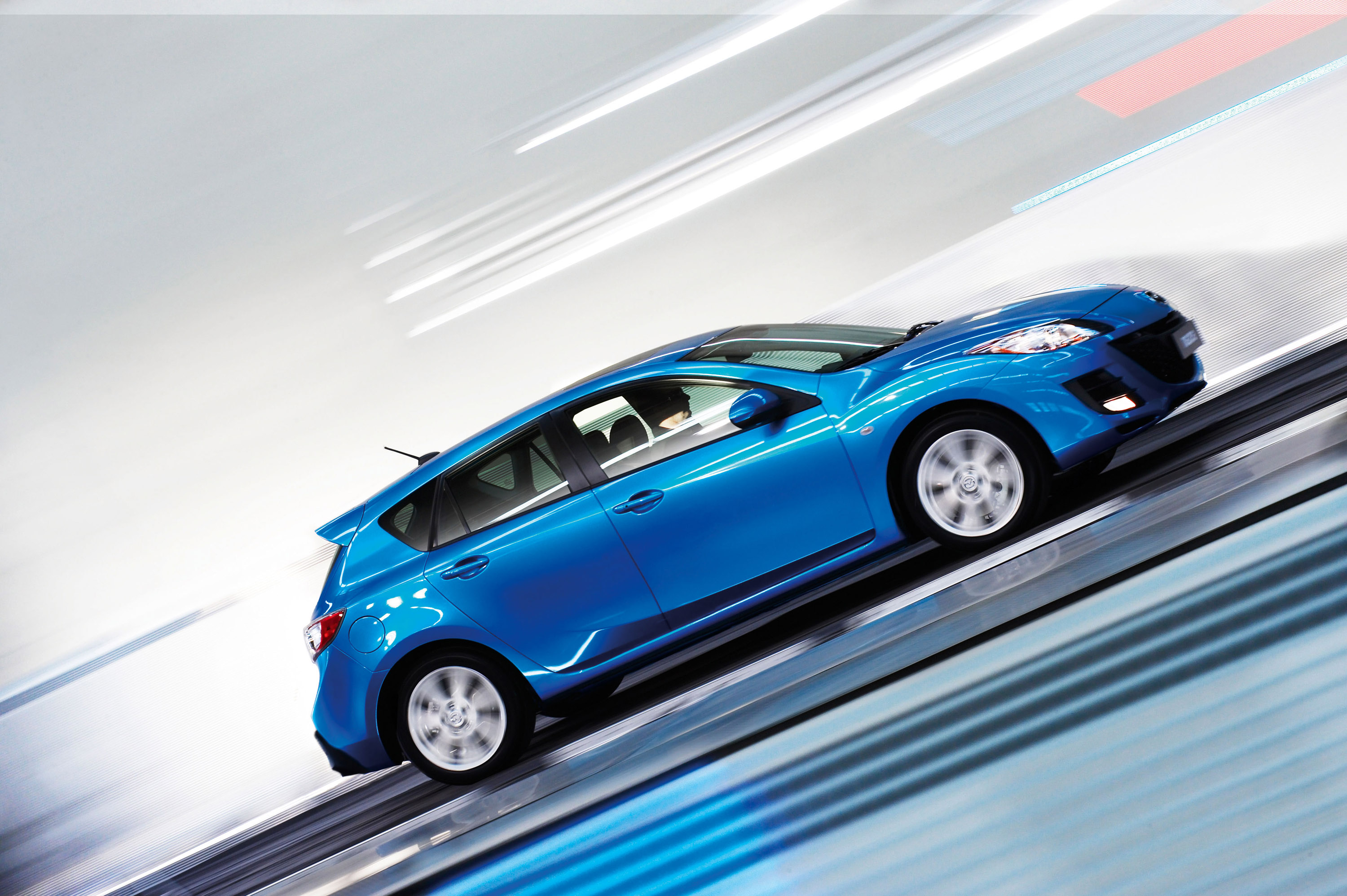 Mazda 3 photo #38