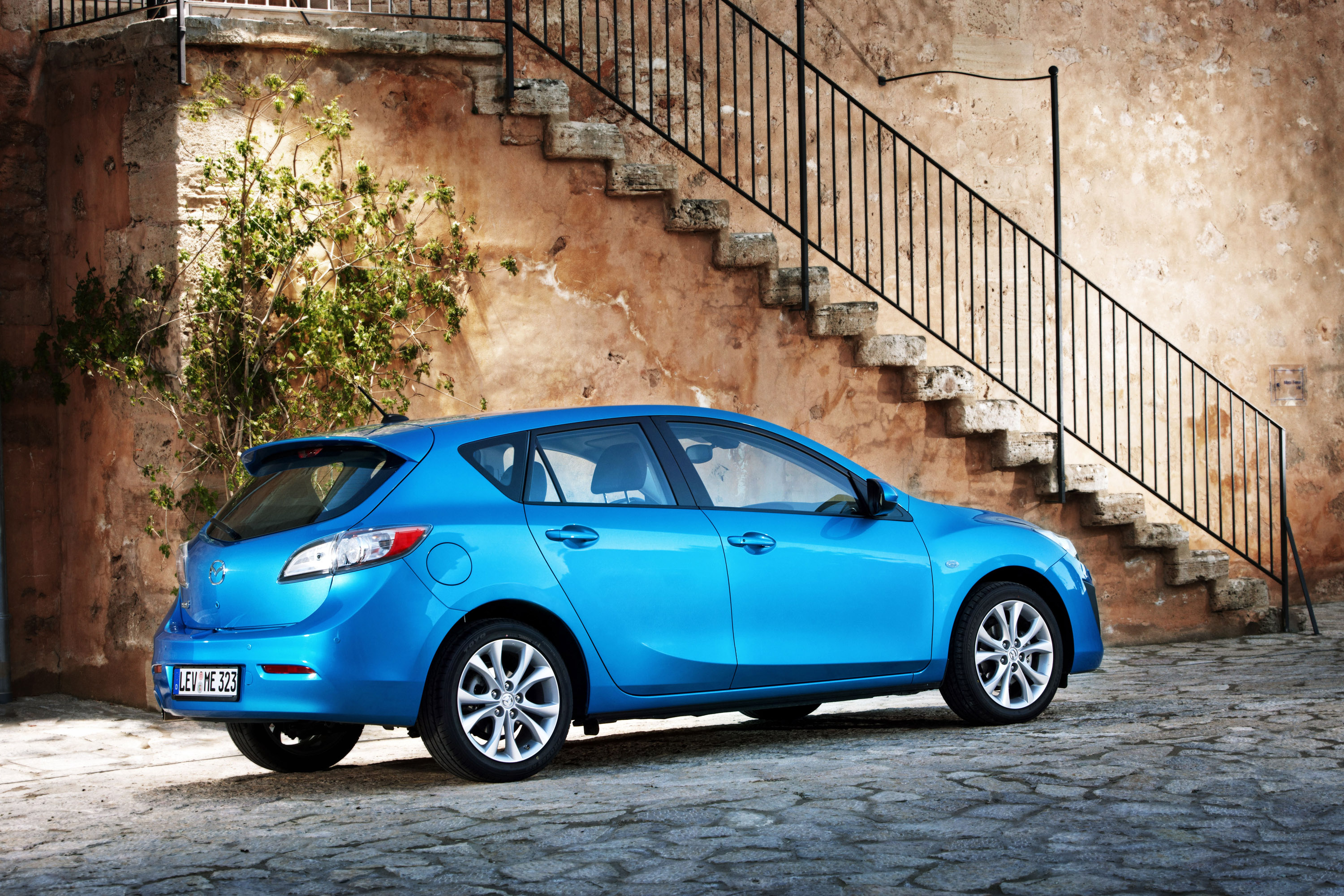 Mazda 3 photo #65
