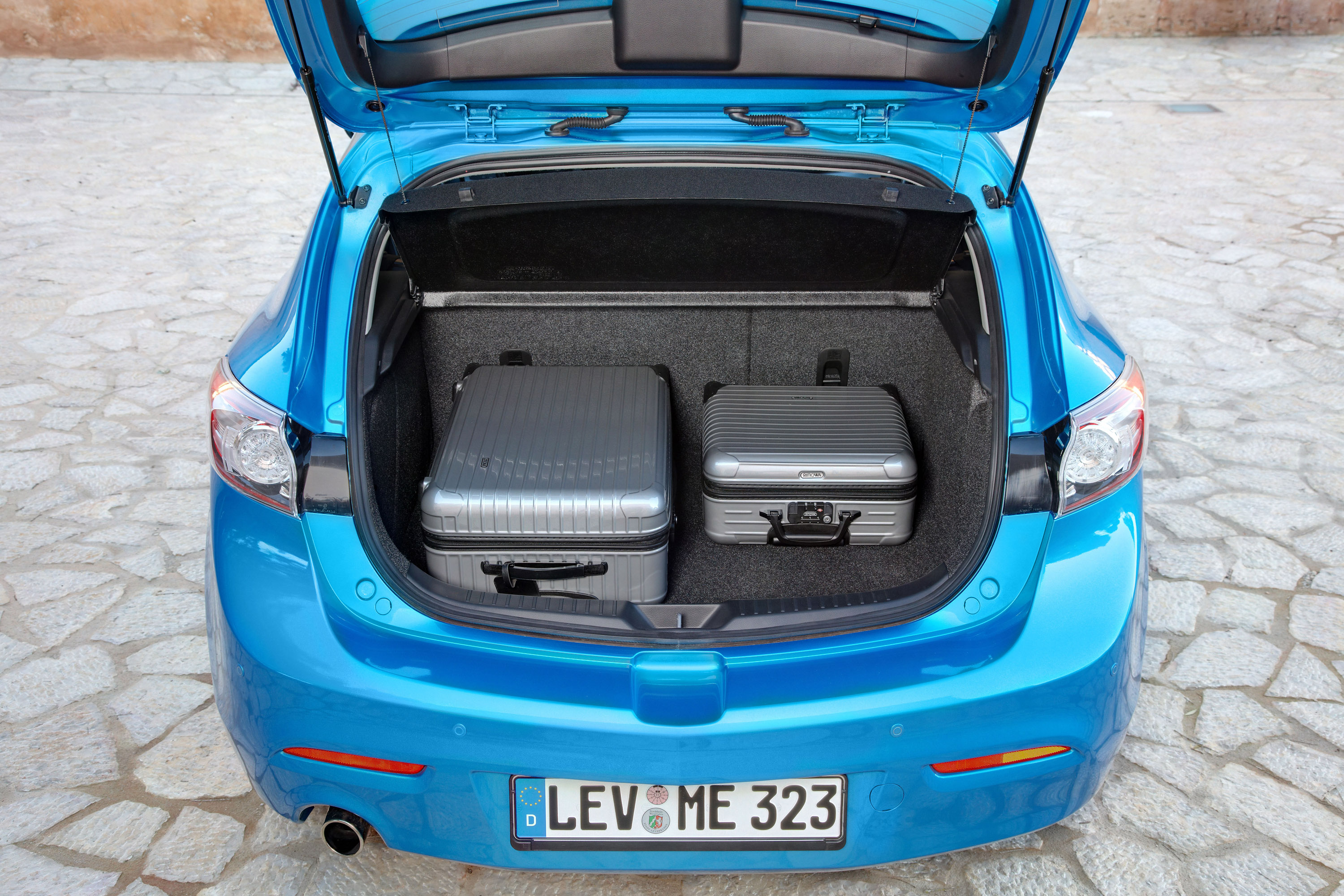 Mazda 3 photo #71