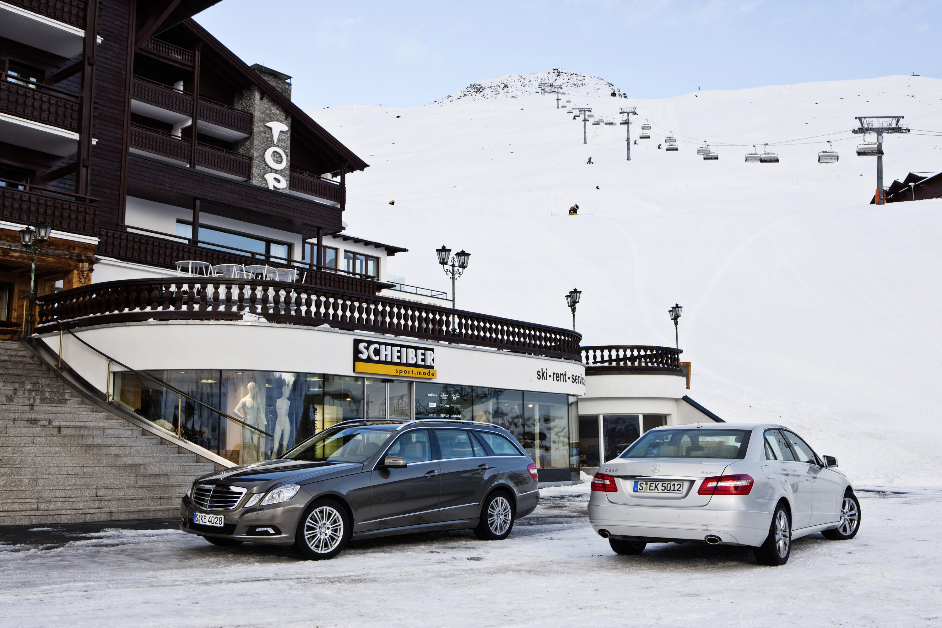 Mercedes-Benz E-Class 4Matic photo #16