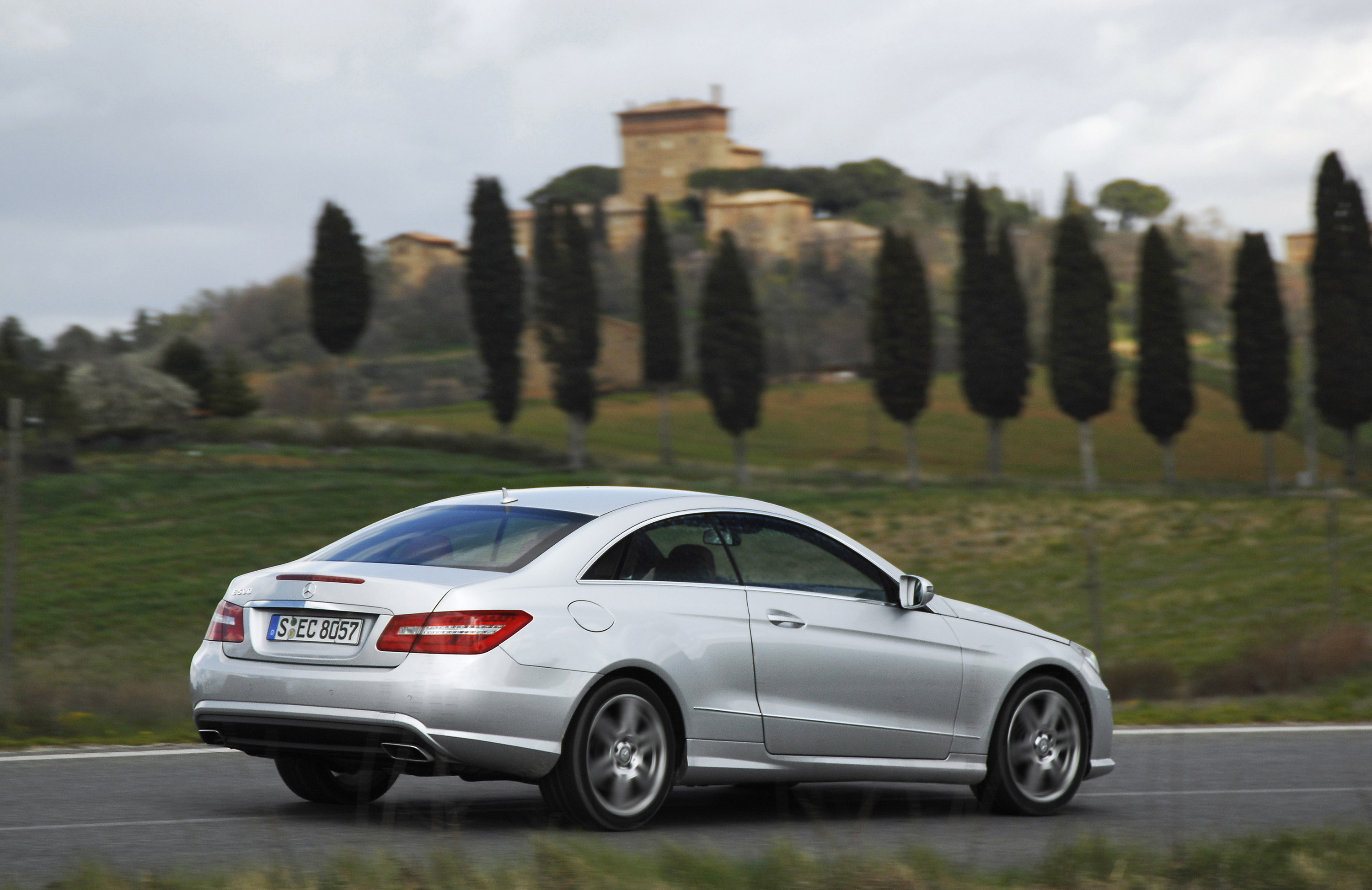 Mercedes-Benz E-Class Coupe photo #91