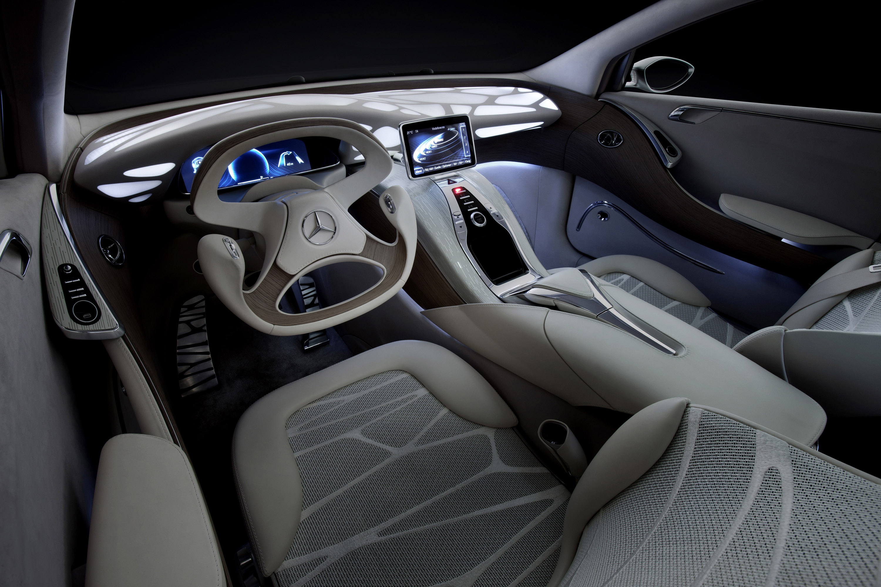 Mercedes-Benz F800 Style Concept photo #36